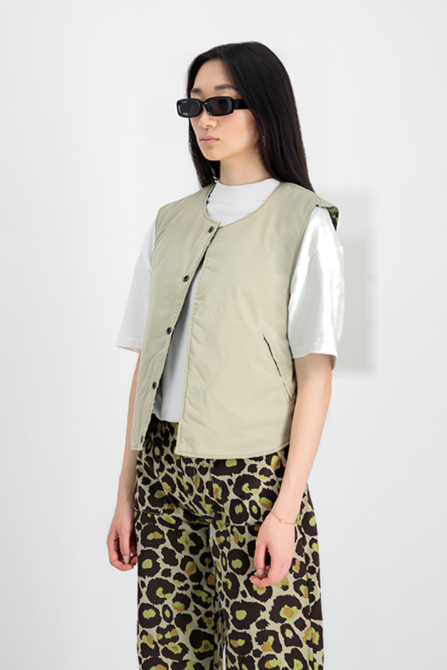 REVERSIBLE VEST CAMO OLIVE LEO CAMO 3