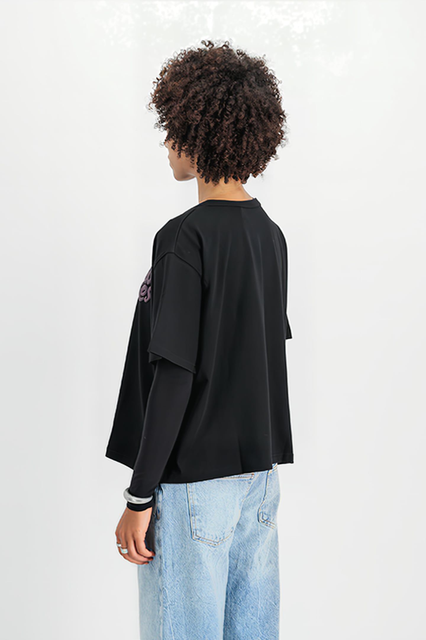 LOGO T BLACK 6