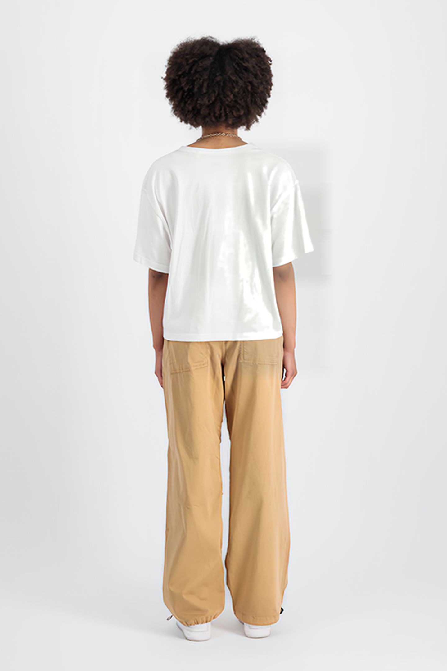 LOGO T WHITE 2
