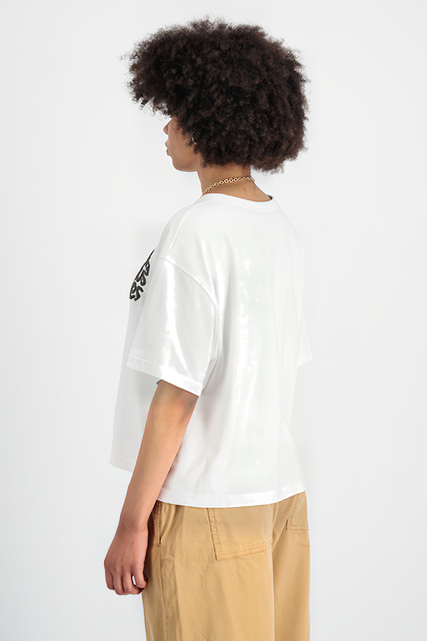 LOGO T WHITE 6