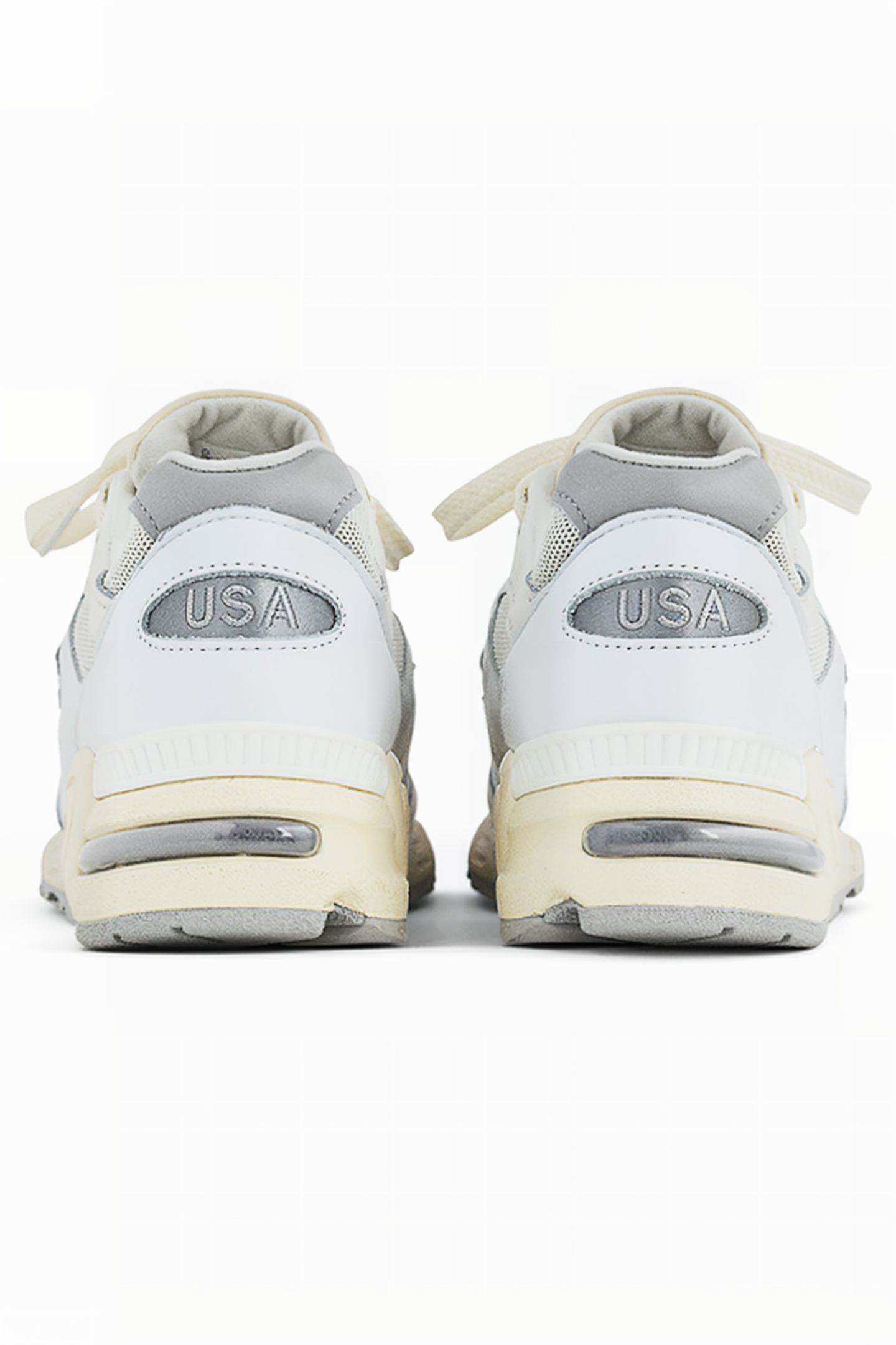 M990TC2 MADE IN USA SNEAKERS IN SEA SALT 4
