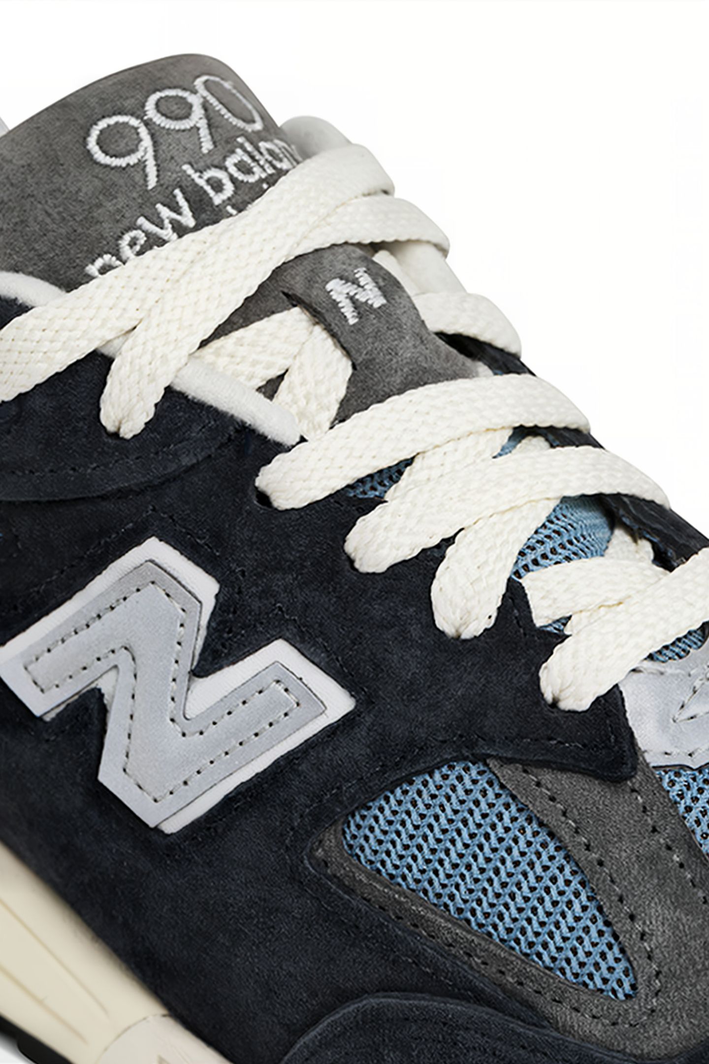 M990TB2  MADE IN USA SNEAKERS IN NAVY 8