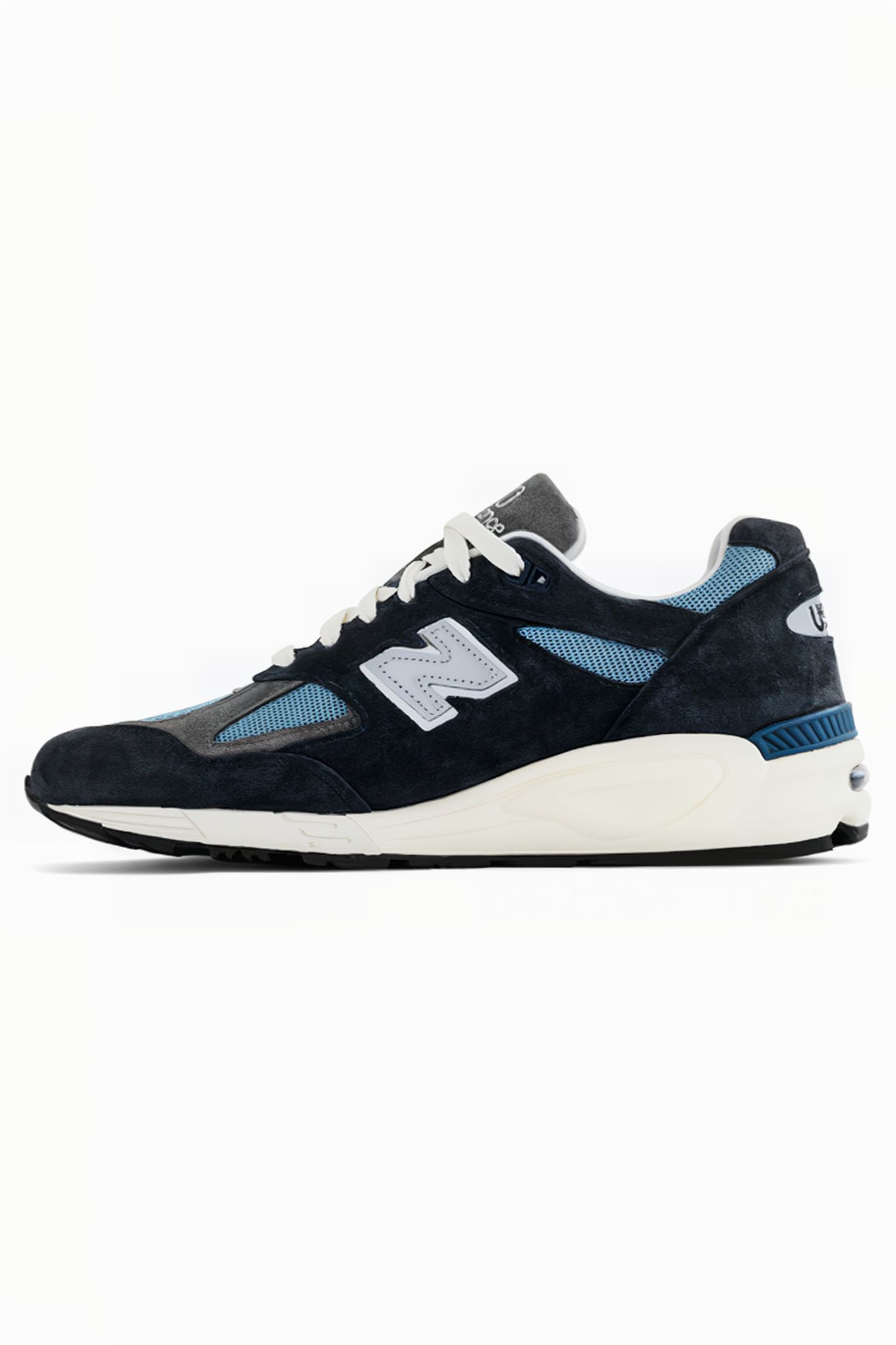 M990TB2  MADE IN USA SNEAKERS IN NAVY 6