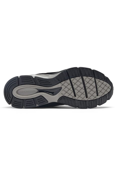U990BL4 MADE IN USA SNEAKERS IN BLACK 5