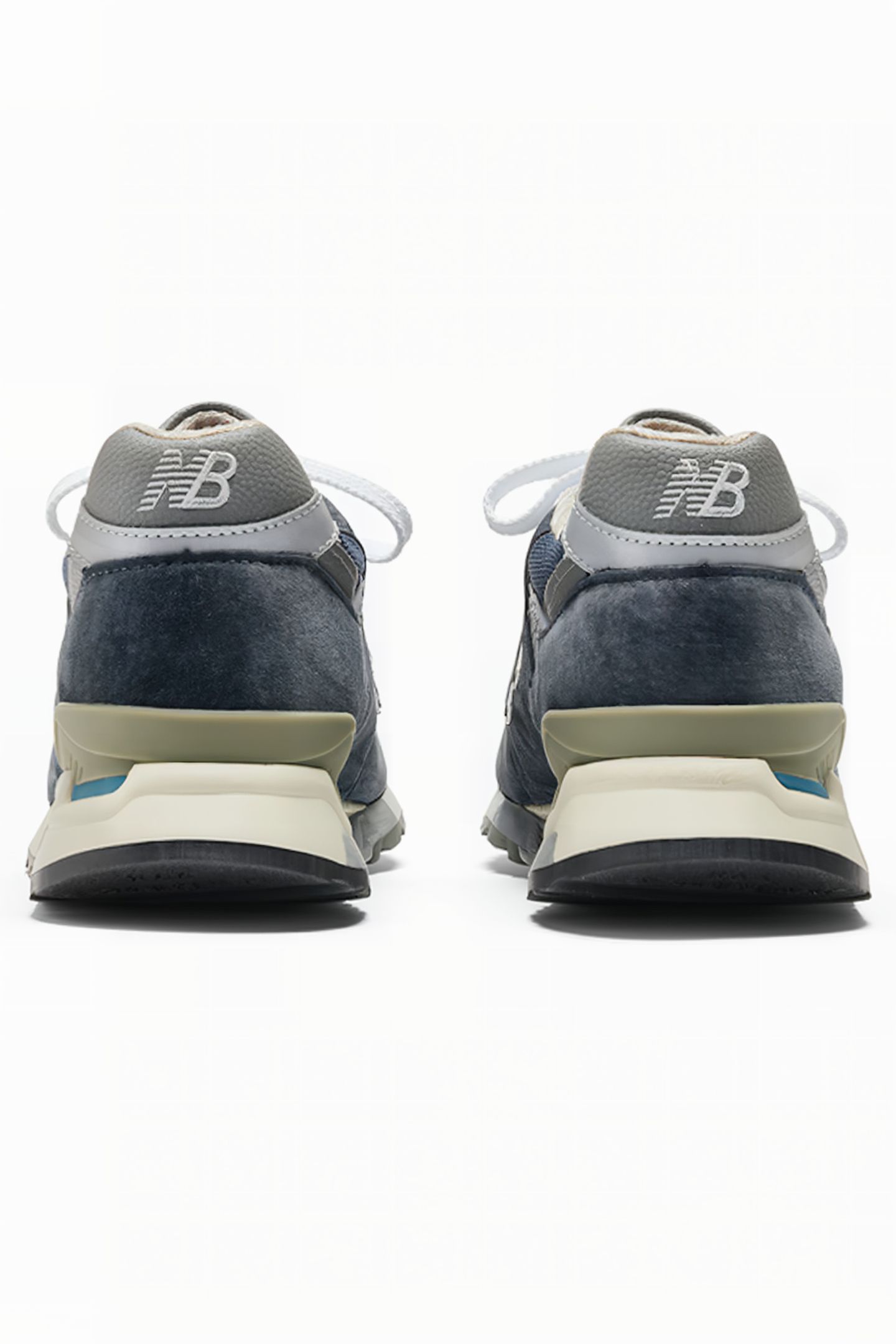U998NV MADE IN USA SNEAKERS IN NAVY 3