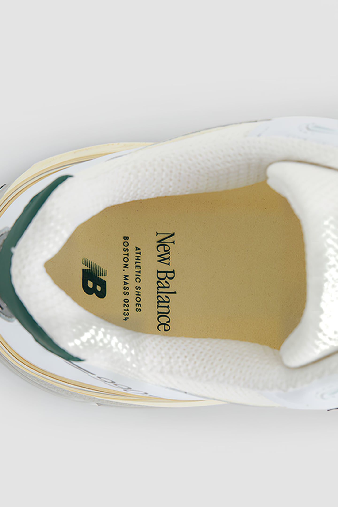U990TC4 MADE IN USA SNEAKERS IN CALCIUM 8
