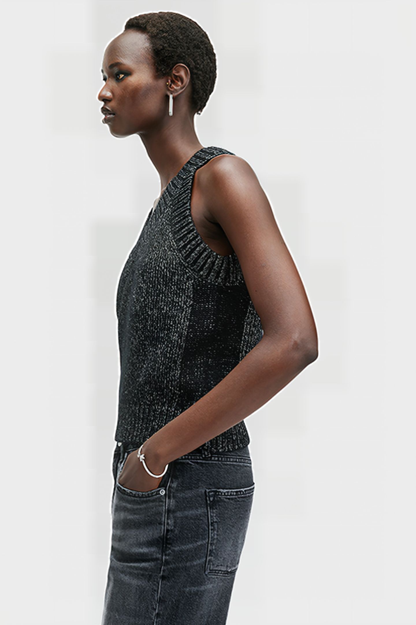 SABRINA TANK BLACK 6