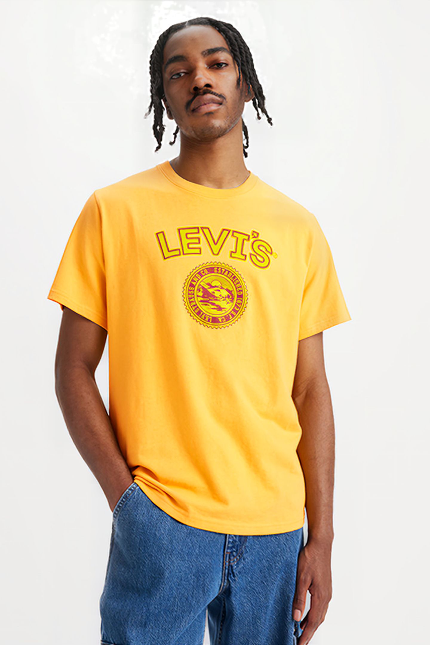 SS RELAXED FIT TEE VARSITY LOGO PATCH AU 4