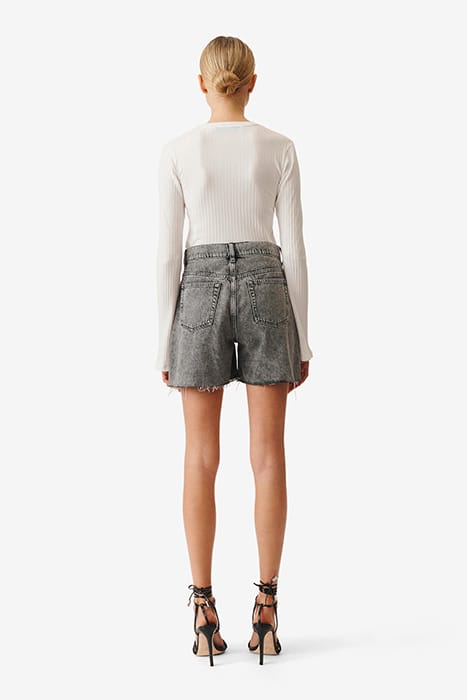 QUINTA SNOW BLACK 4