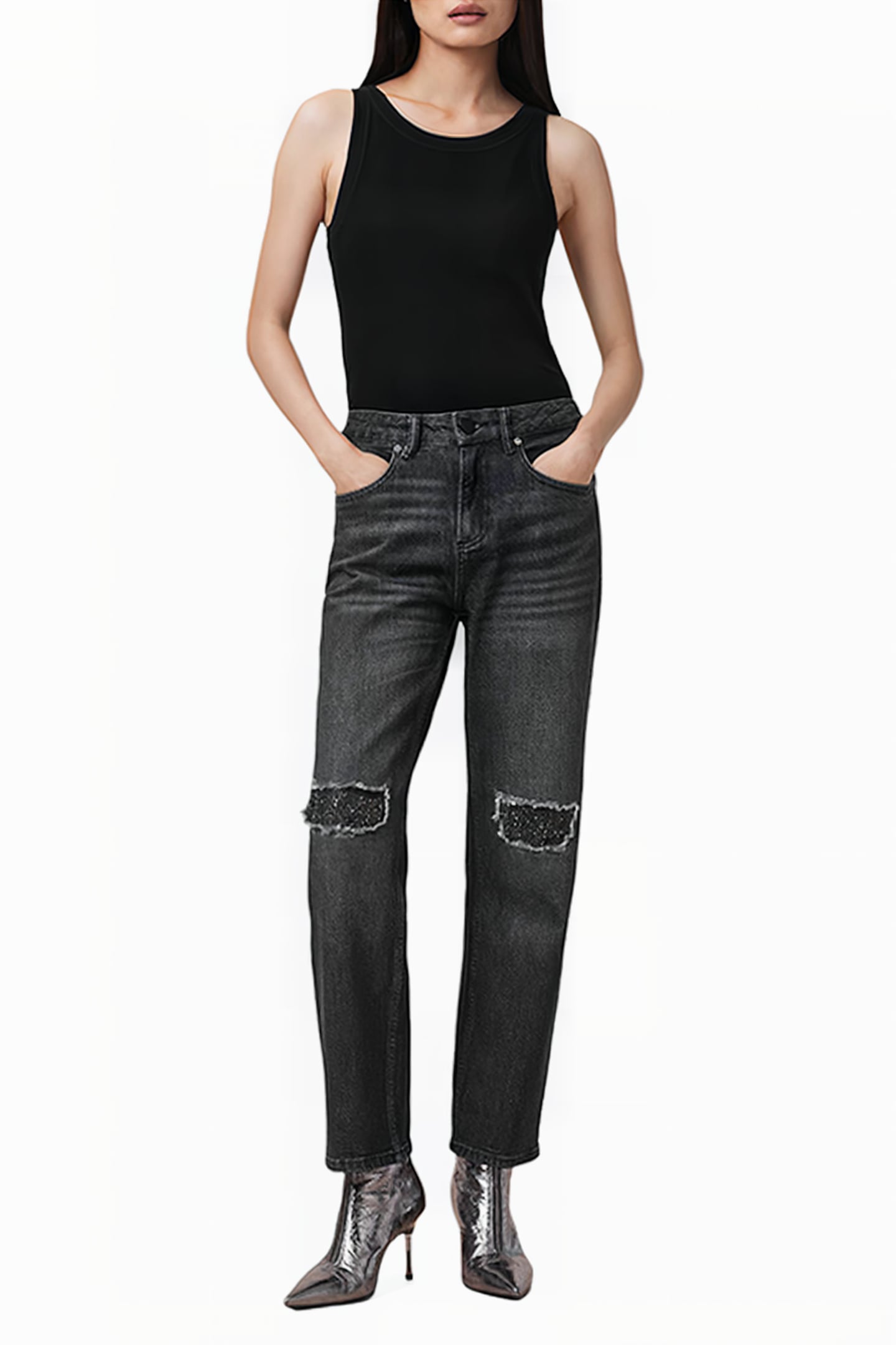 IDA CROPPED EMB JEAN BLACK 6