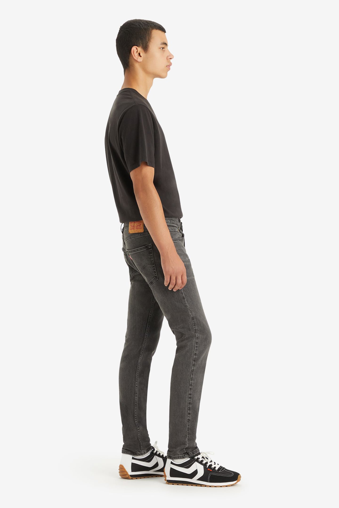 512™ SLIM TAPER JEANS 4