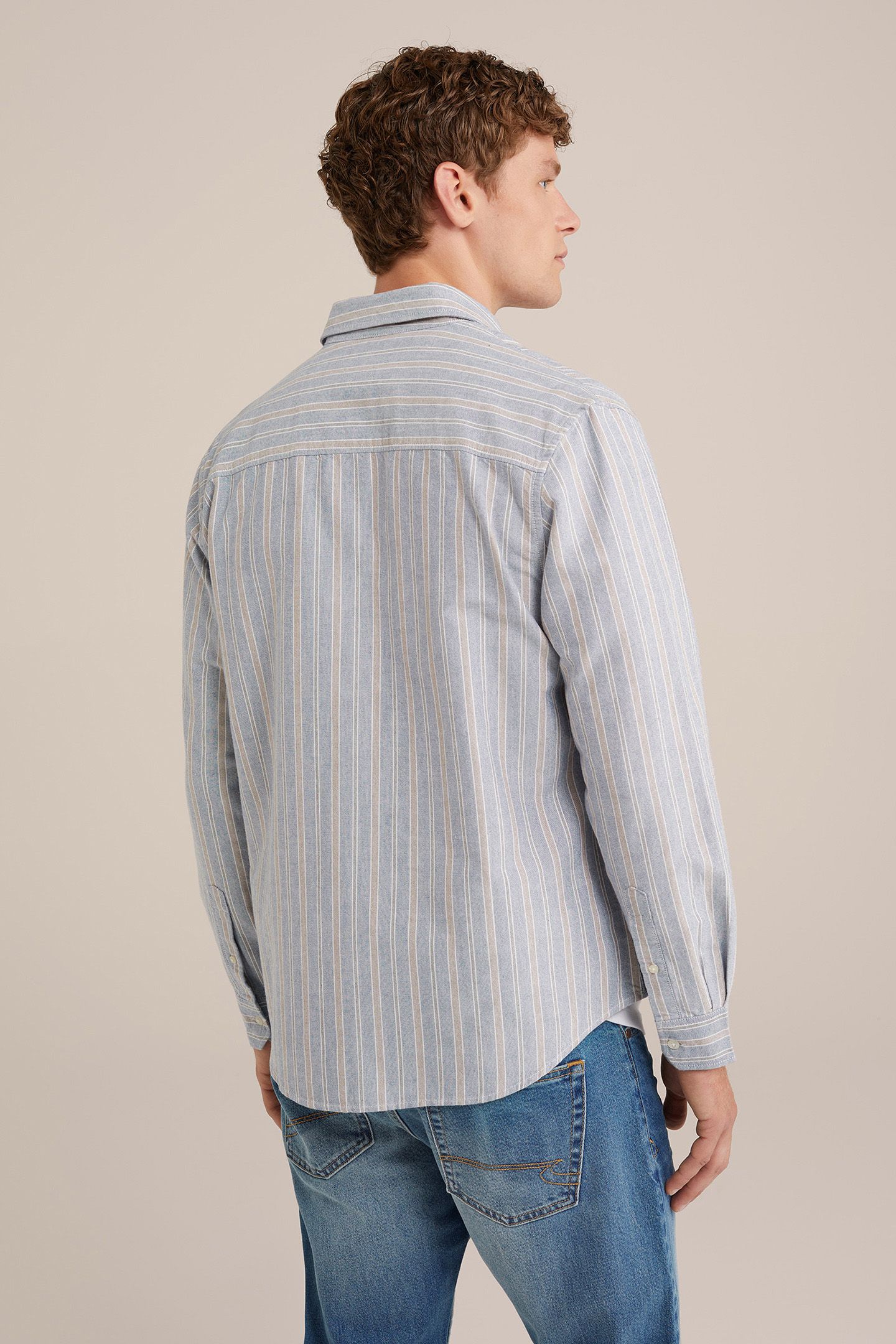 SHIRT LIGHT BLUE 2