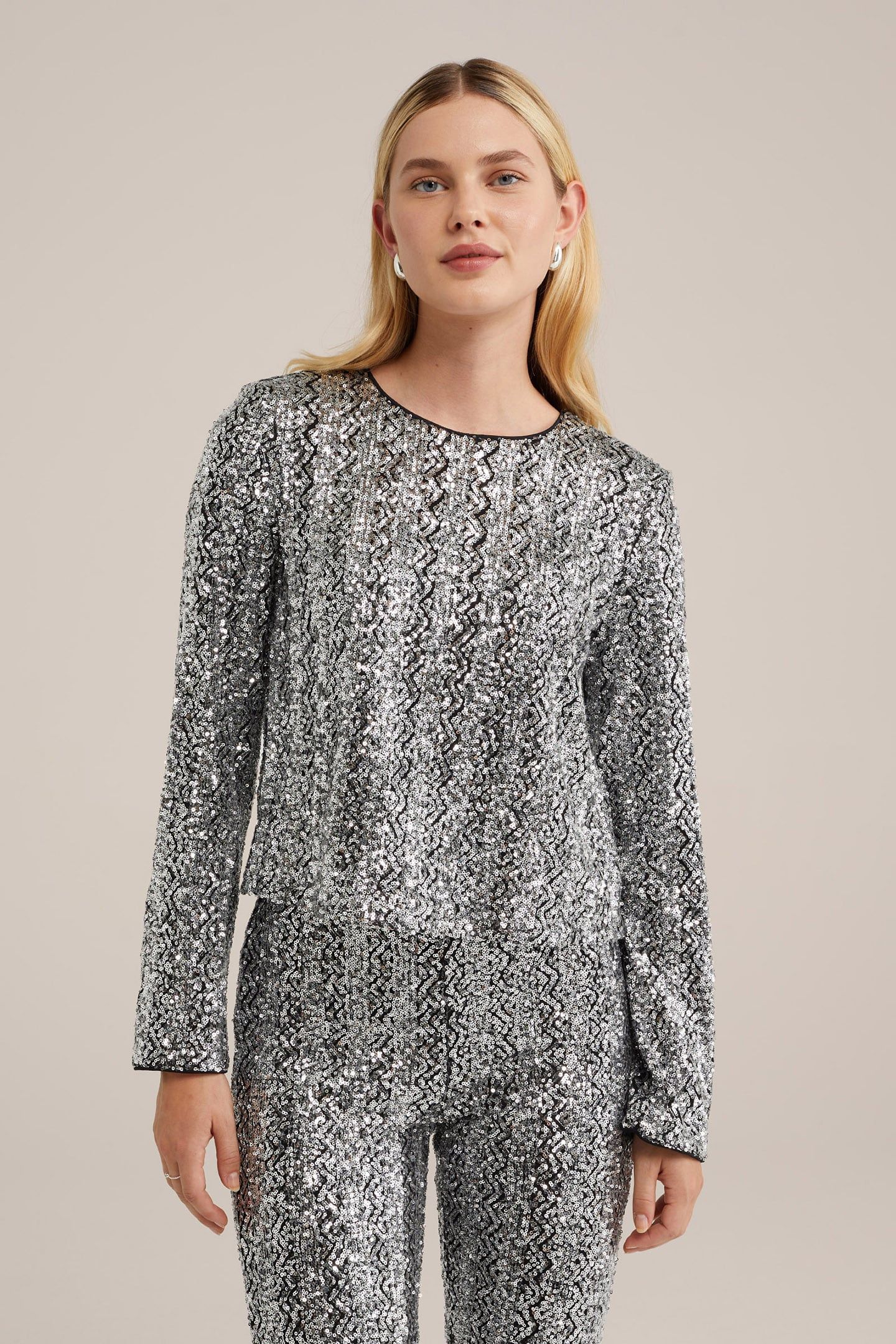 T-SHIRT SILVER 1