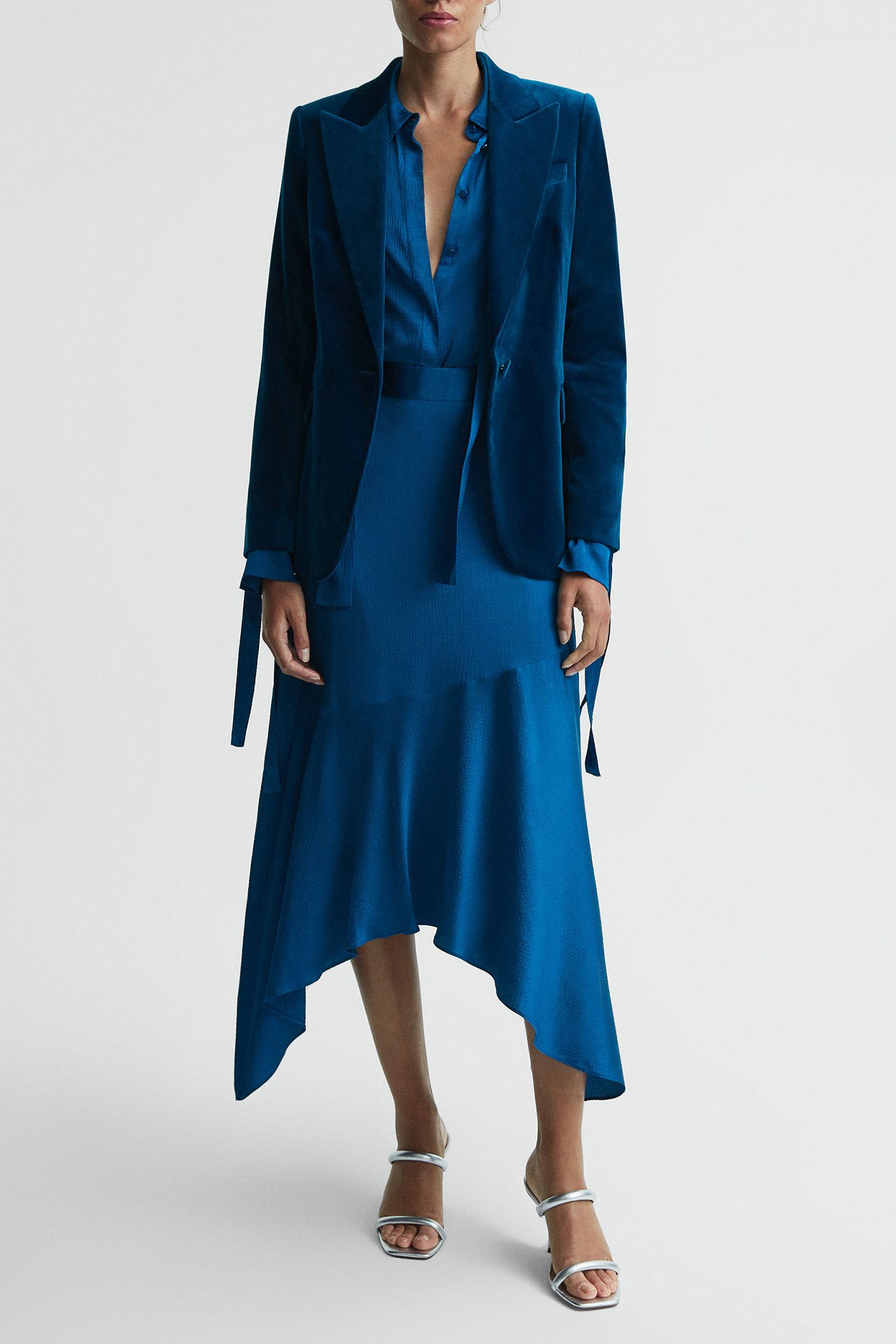 ASYMMETRIC MIDI SKIRT — DARK BLUE 1