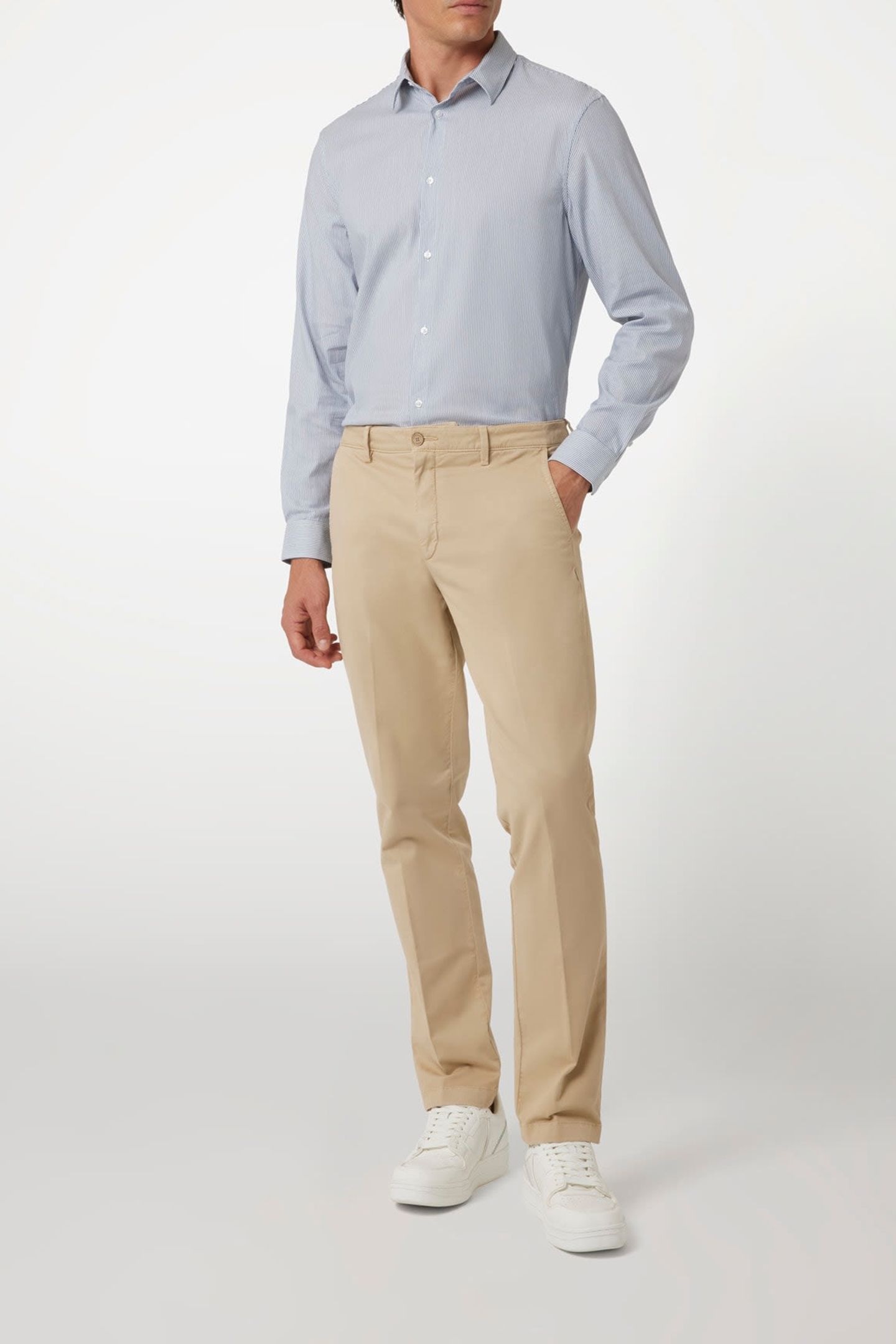 MARCIANO BY GUESS JOE IT COLLAR NOTCHE GREY MICRO CHAIN 3