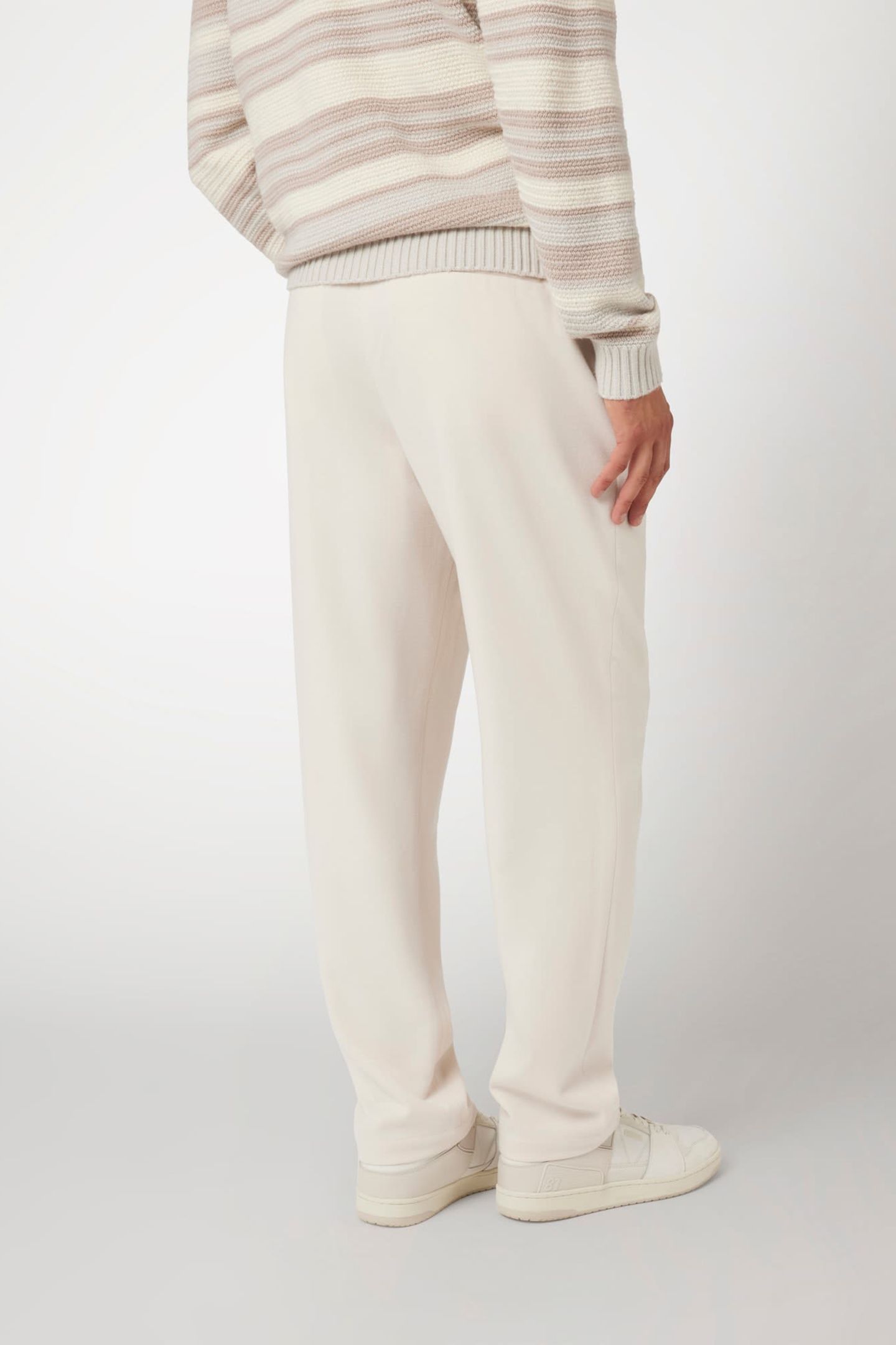 MARCIANO BY GUESS DANIEL TAPERED PANT WARM MILK 2