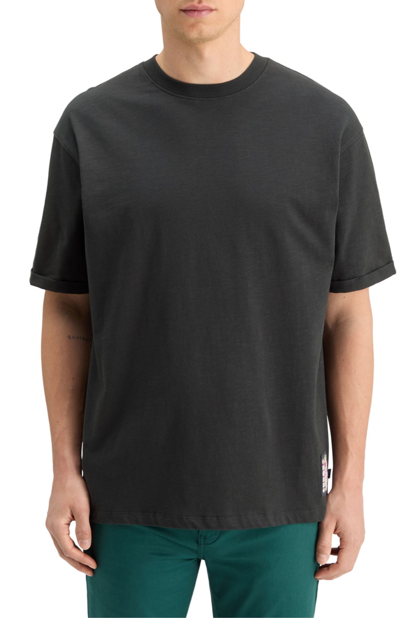 LOOSE FIT BACK ARTWORK T-SHIRT VINYL 1
