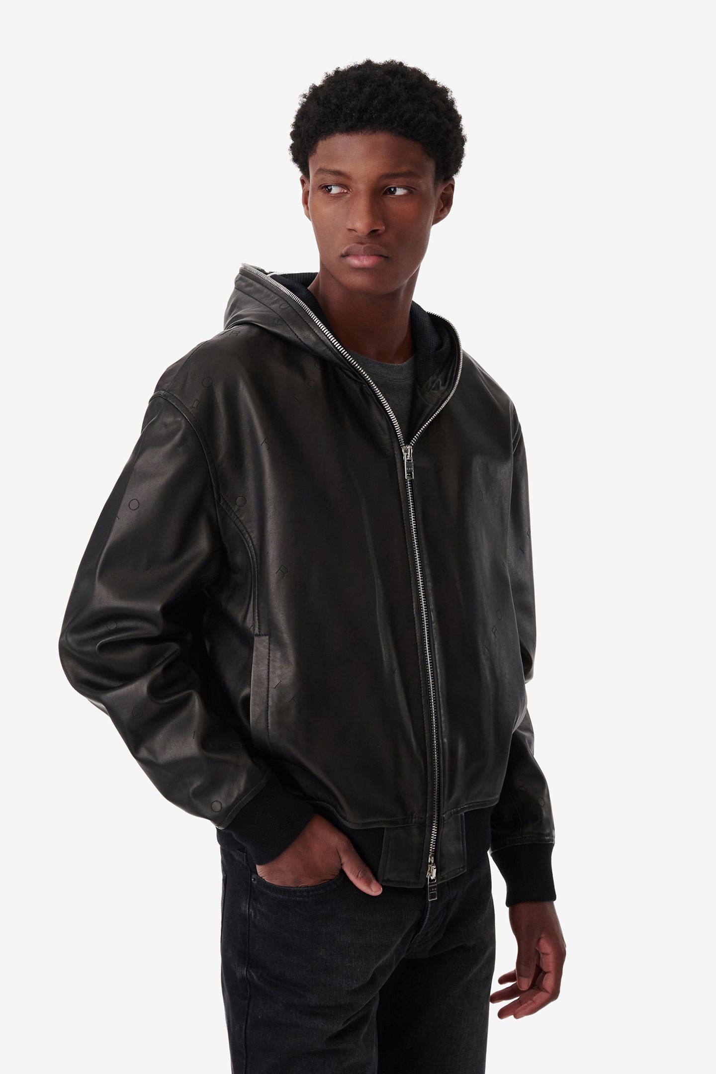 PRANE BLACK 1