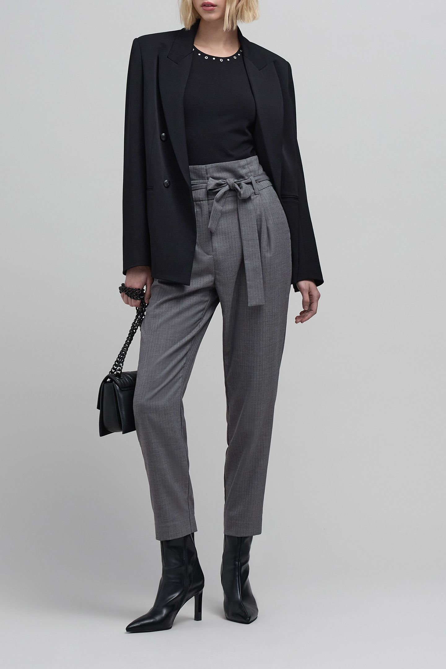 7/8TH GREY HERRINGBONE CARROT PANTS 5