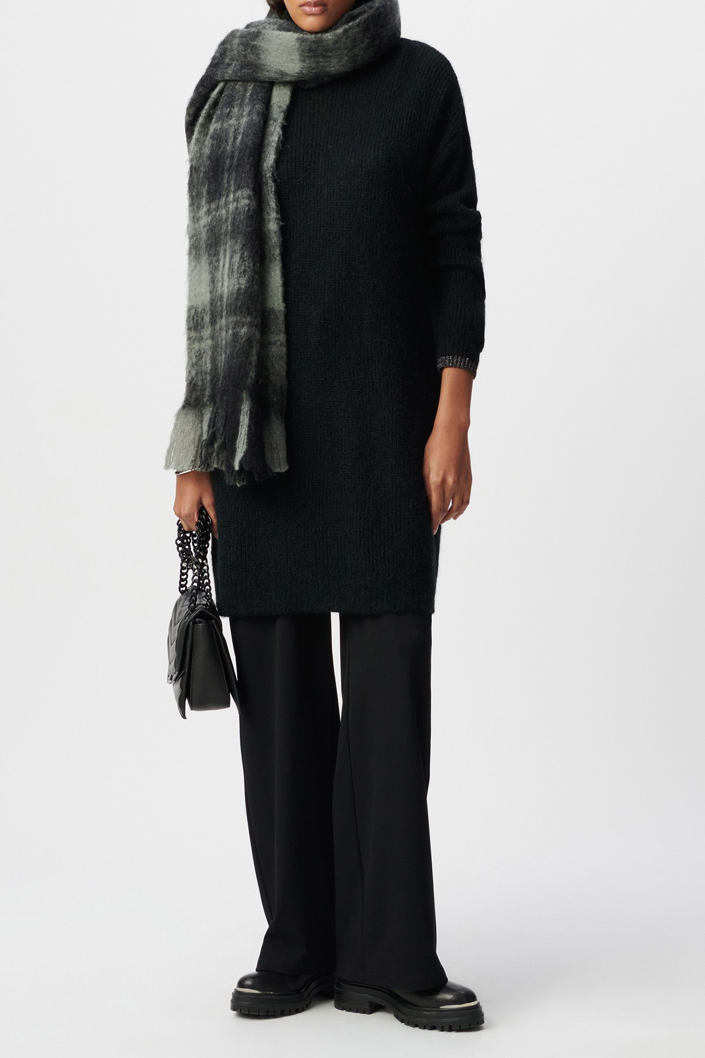 BLACK RIB-KNIT TURTLENECK SWEATER DRESS 4