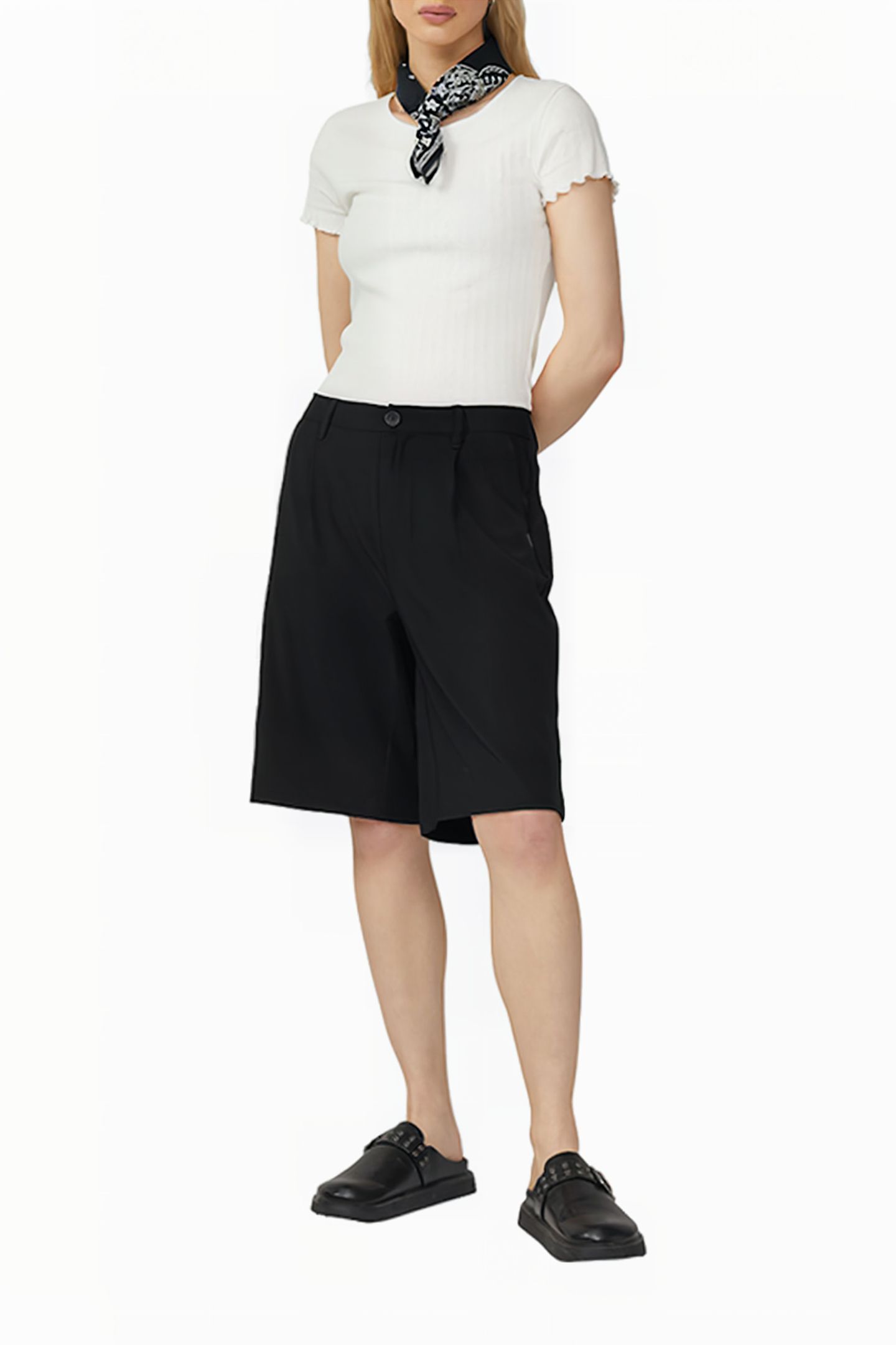 S.OLIVER-QS SHORTS BLACK 2