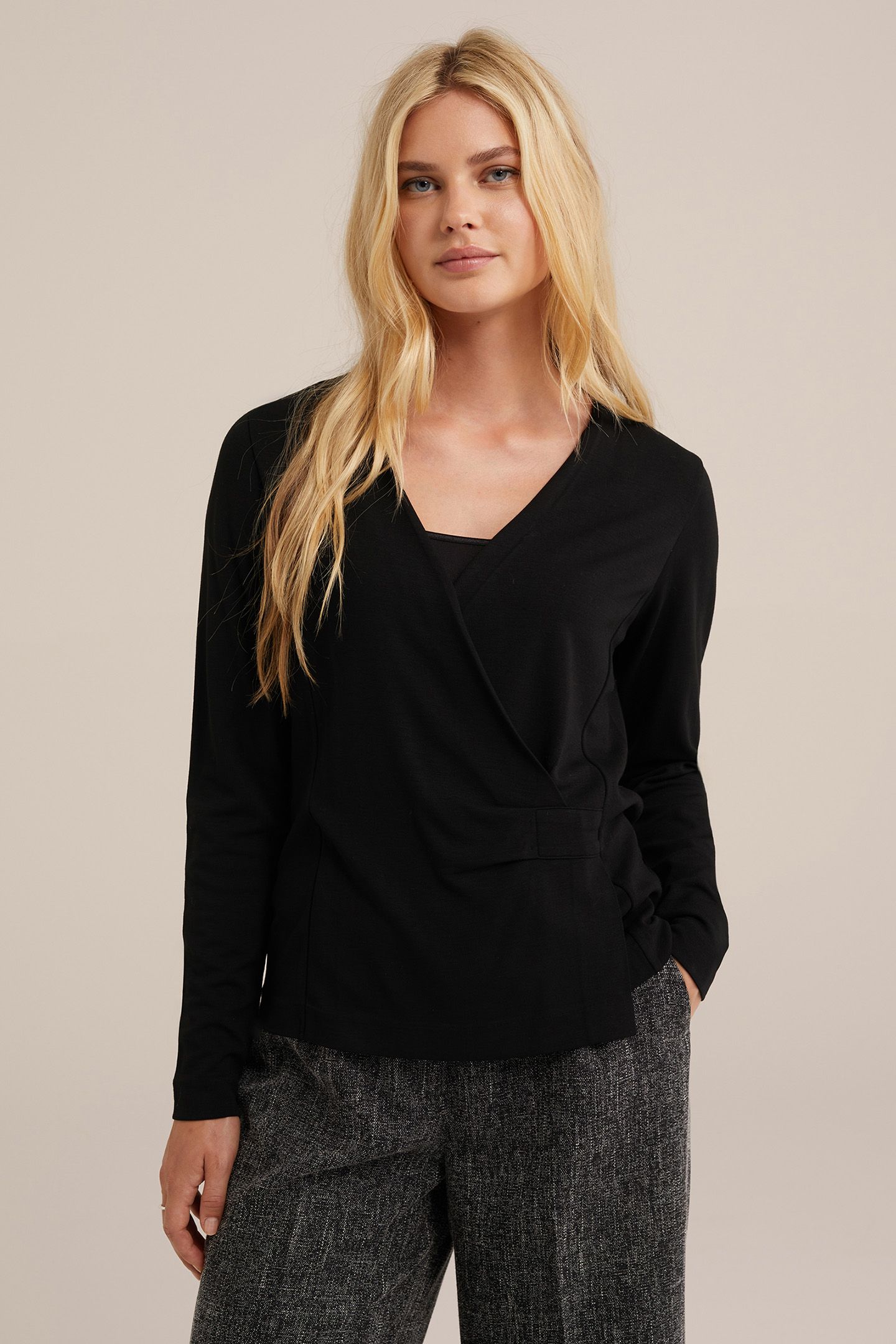 T-SHIRT BLACK 5