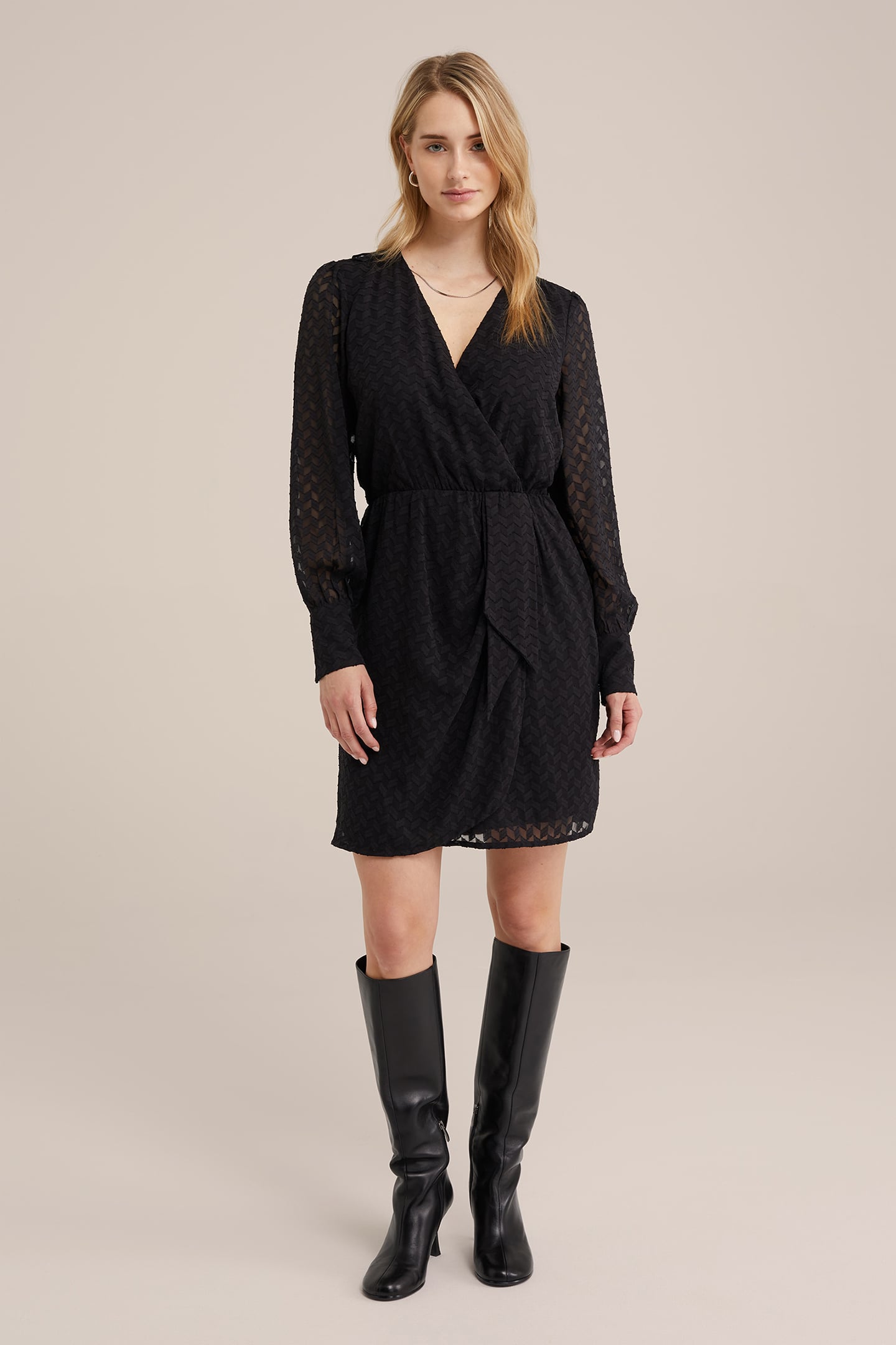 DRESS SHORT BLACK 2