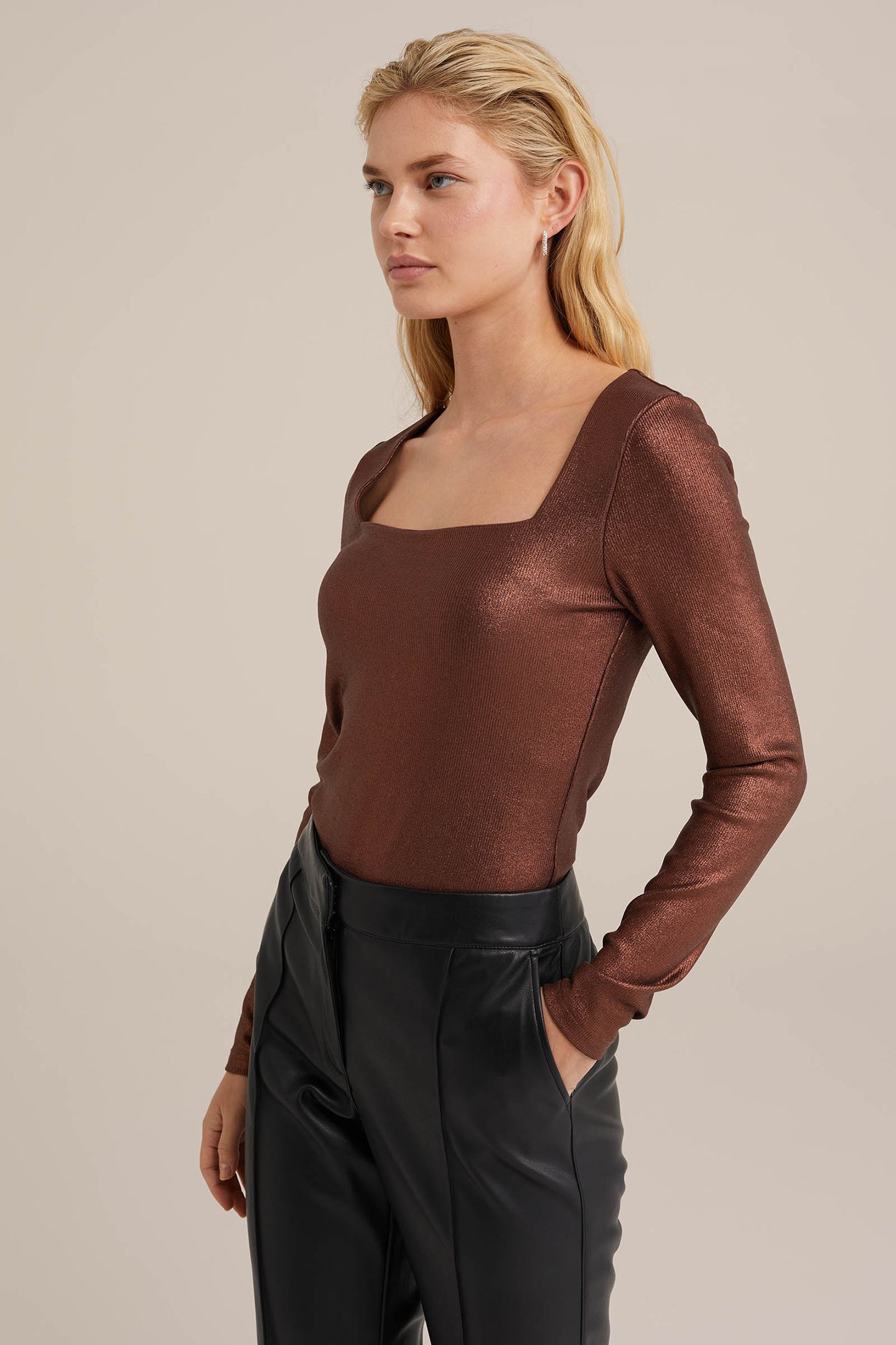 T-SHIRT BRONZE 5
