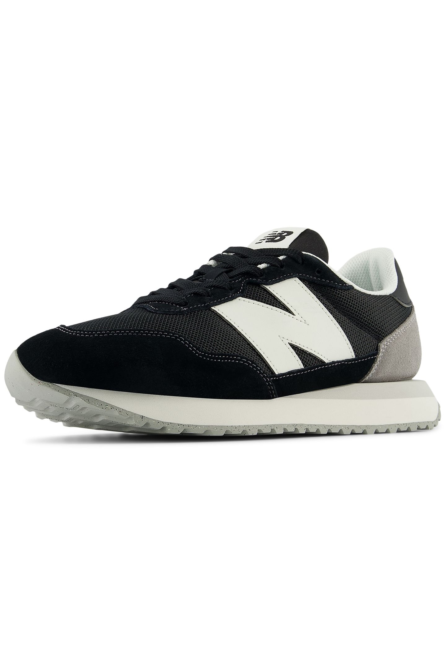 MS237LBK SNEAKERS IN BLACK 7