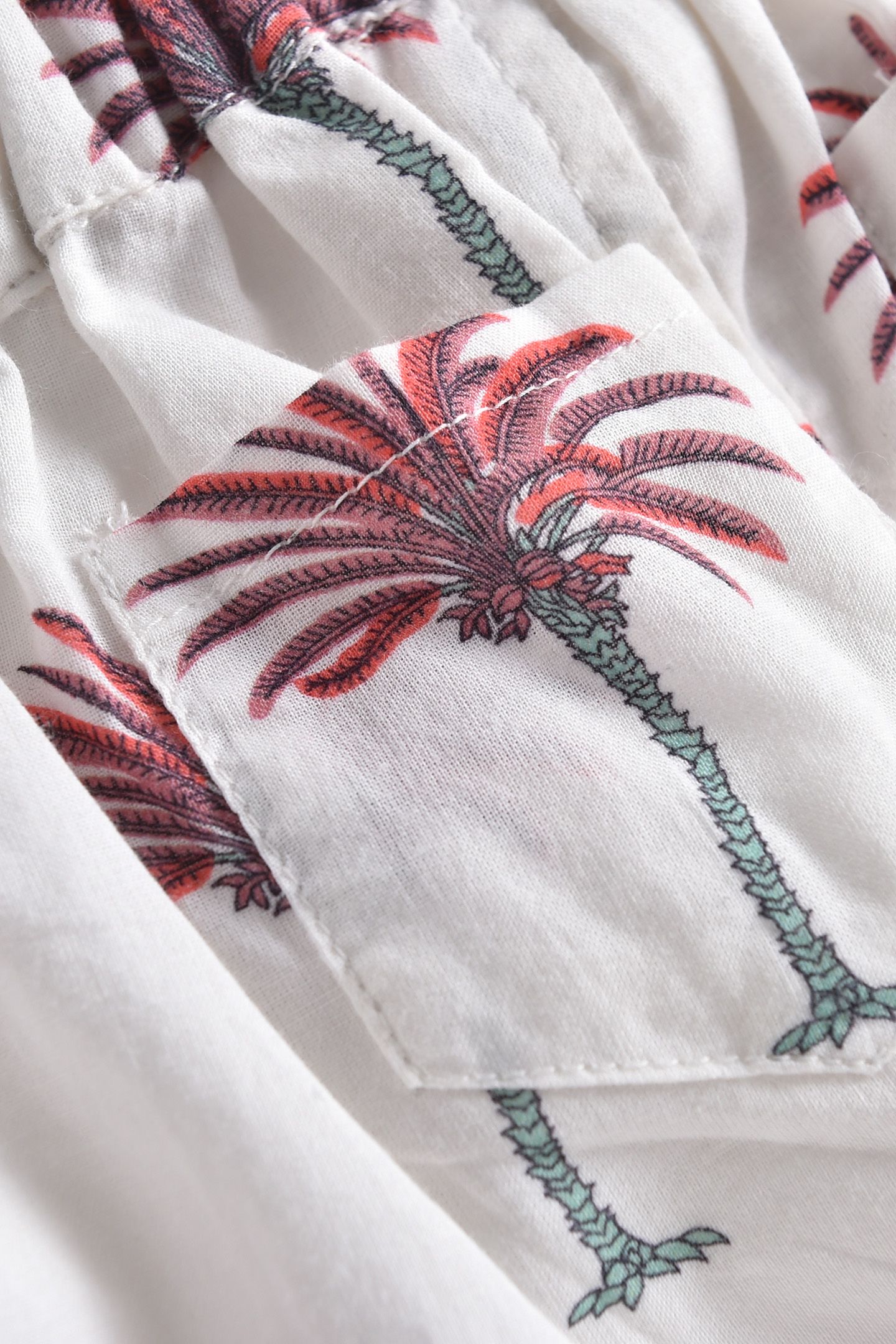 SHORTS ANANDI WHITE TROPICAL 6