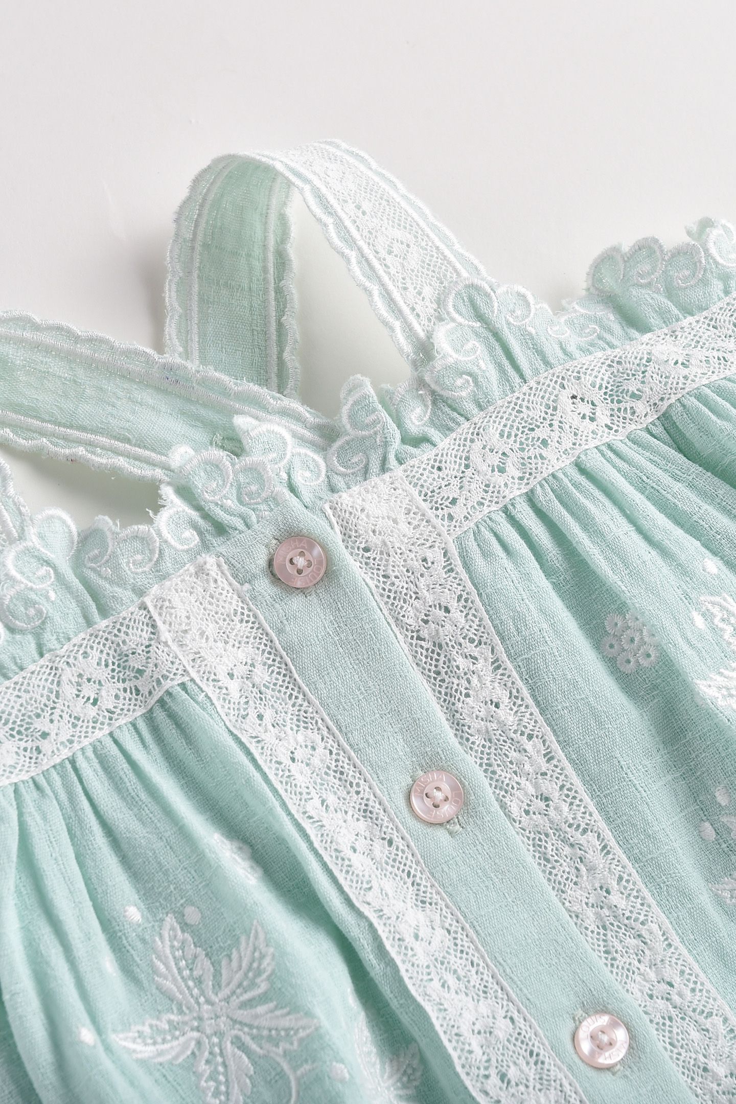 DRESS LUCINDA ALMOND 7