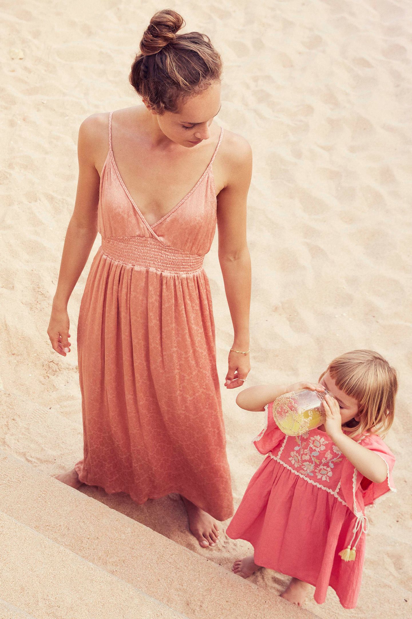DRESS KHALO STRAWBERRY 3