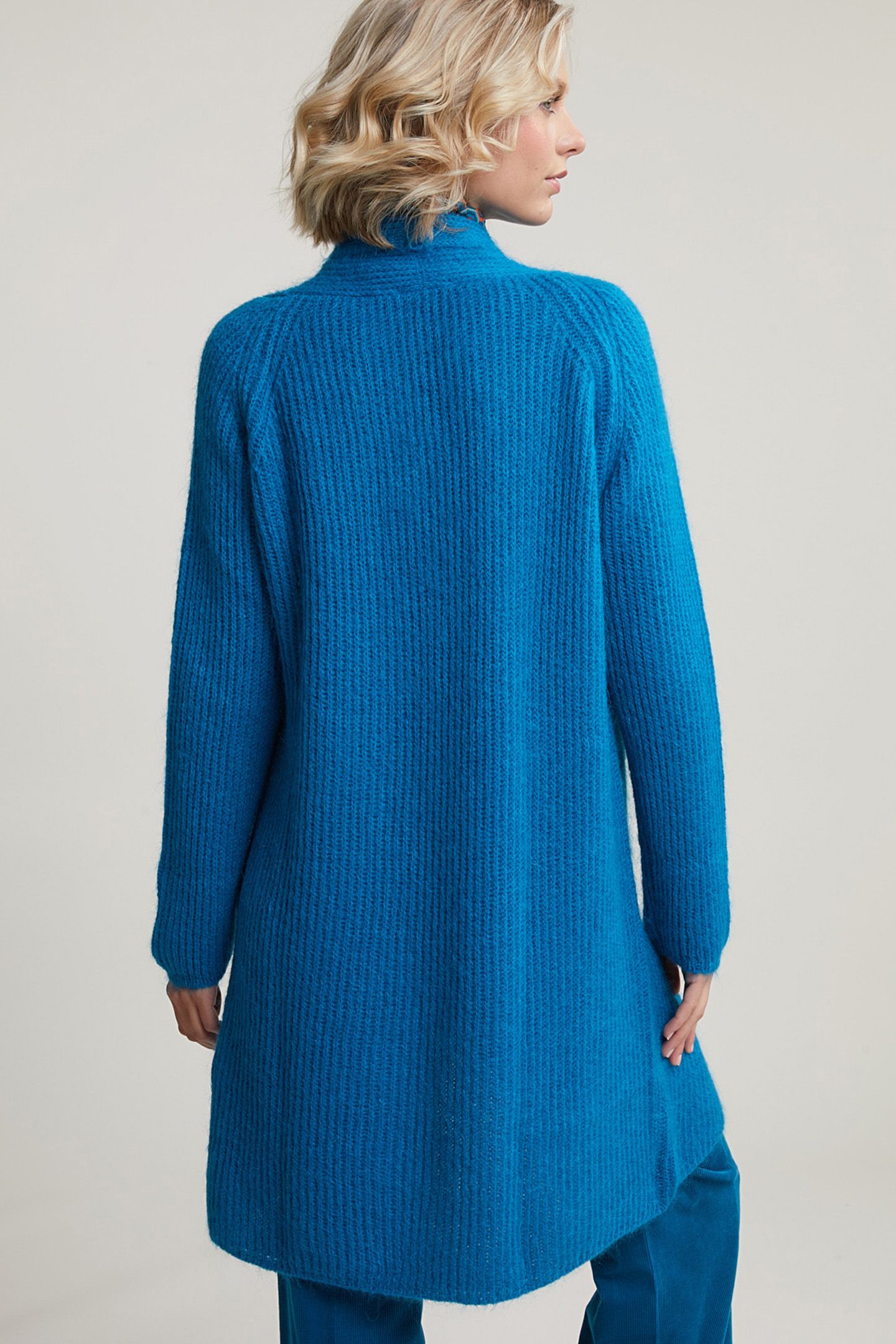 BLUE LONG CARDIGAN LONG SLEEVES 2