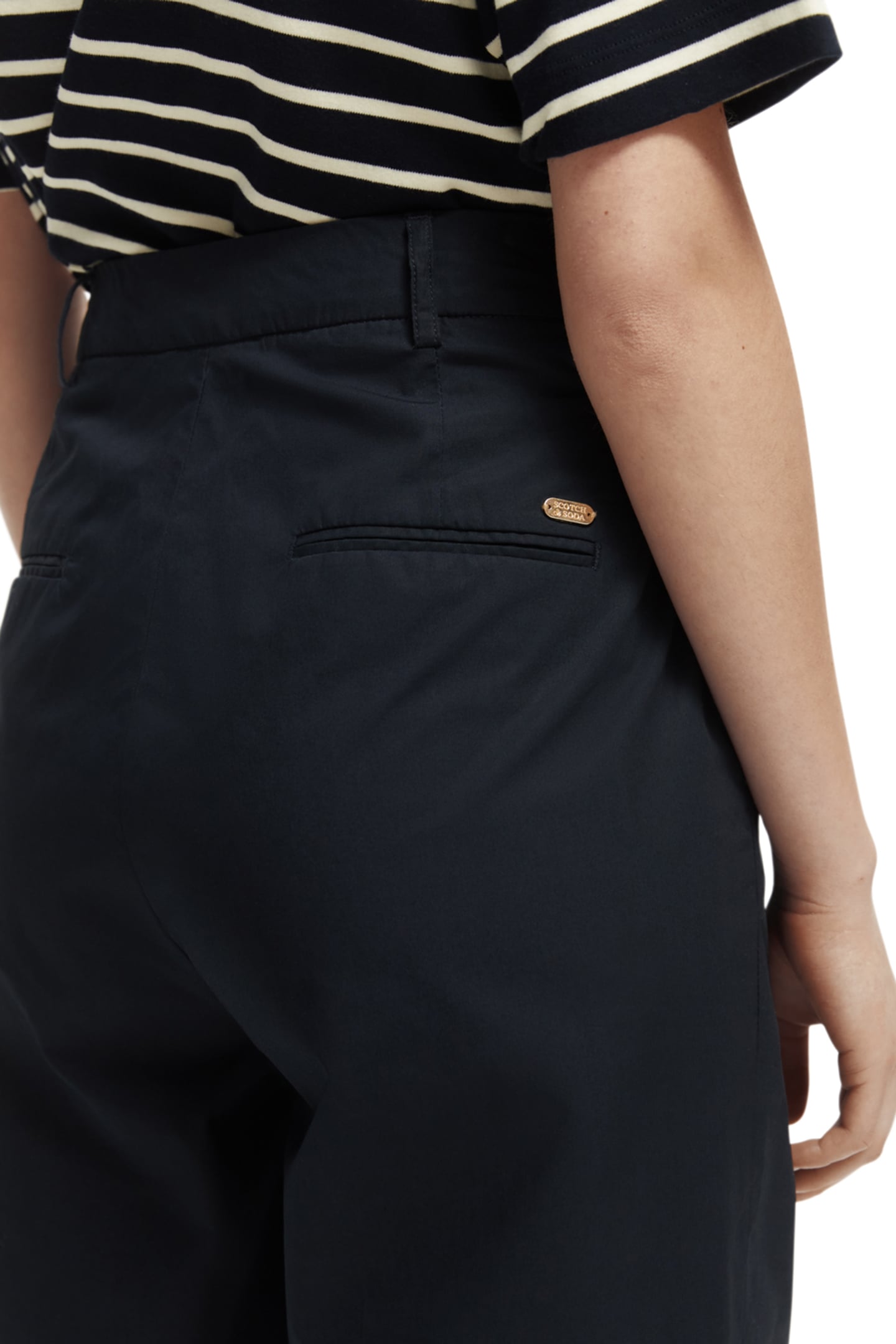 MILA - HIGH RISE TAPERED PLEATED CHINO NIGHT 5