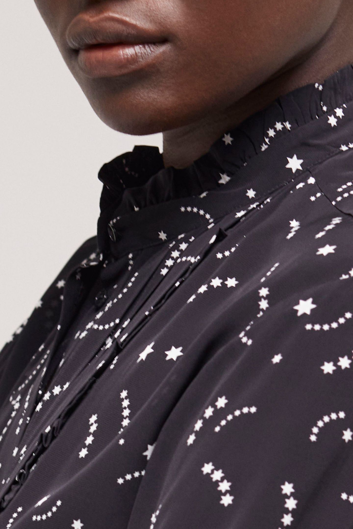 COMET PRINT LONG-SLEEVED SHORT DRESS BLACK WHITE 6