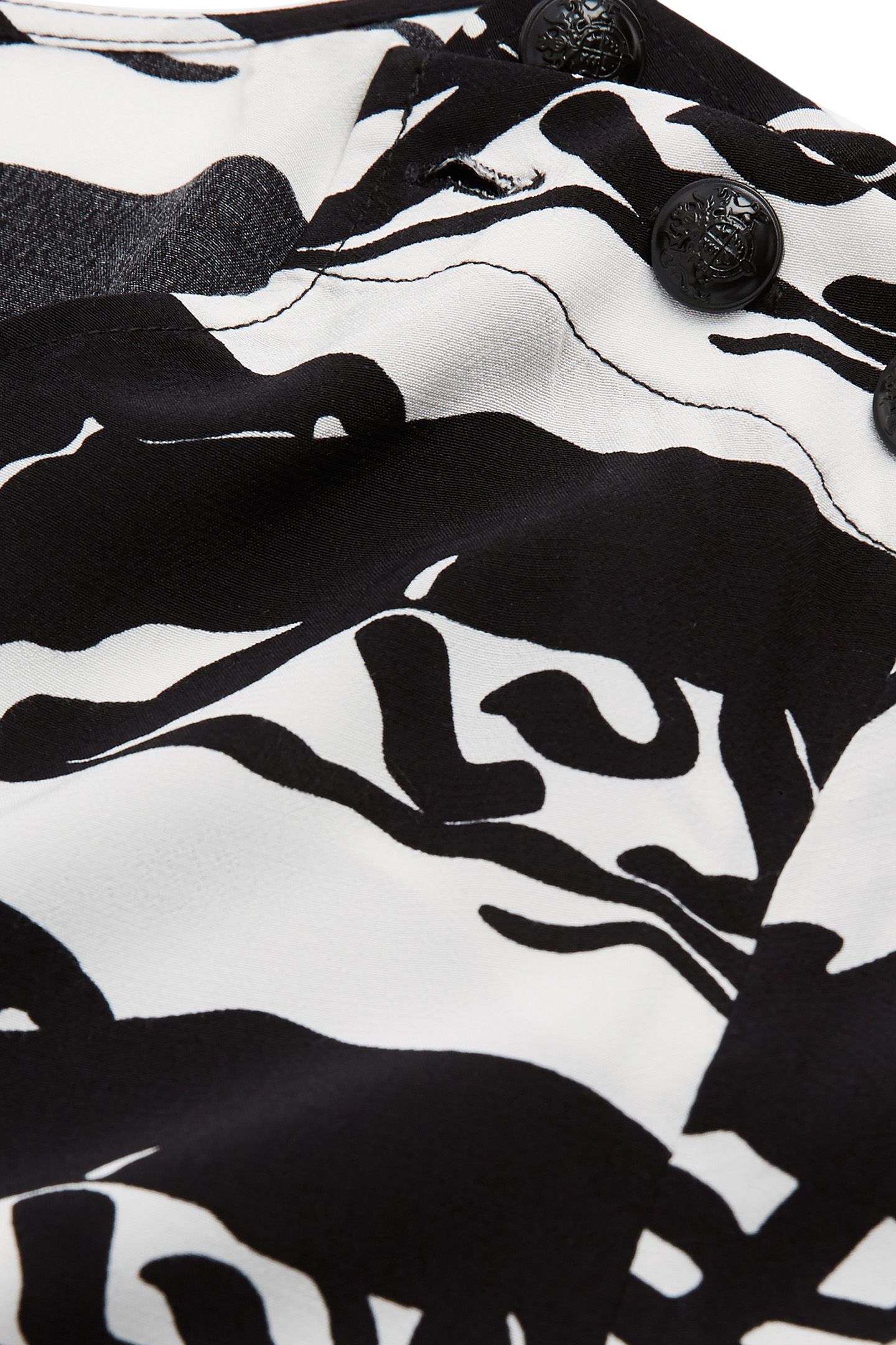 LONG SLEEVED TOP BLACK/WHITE 2