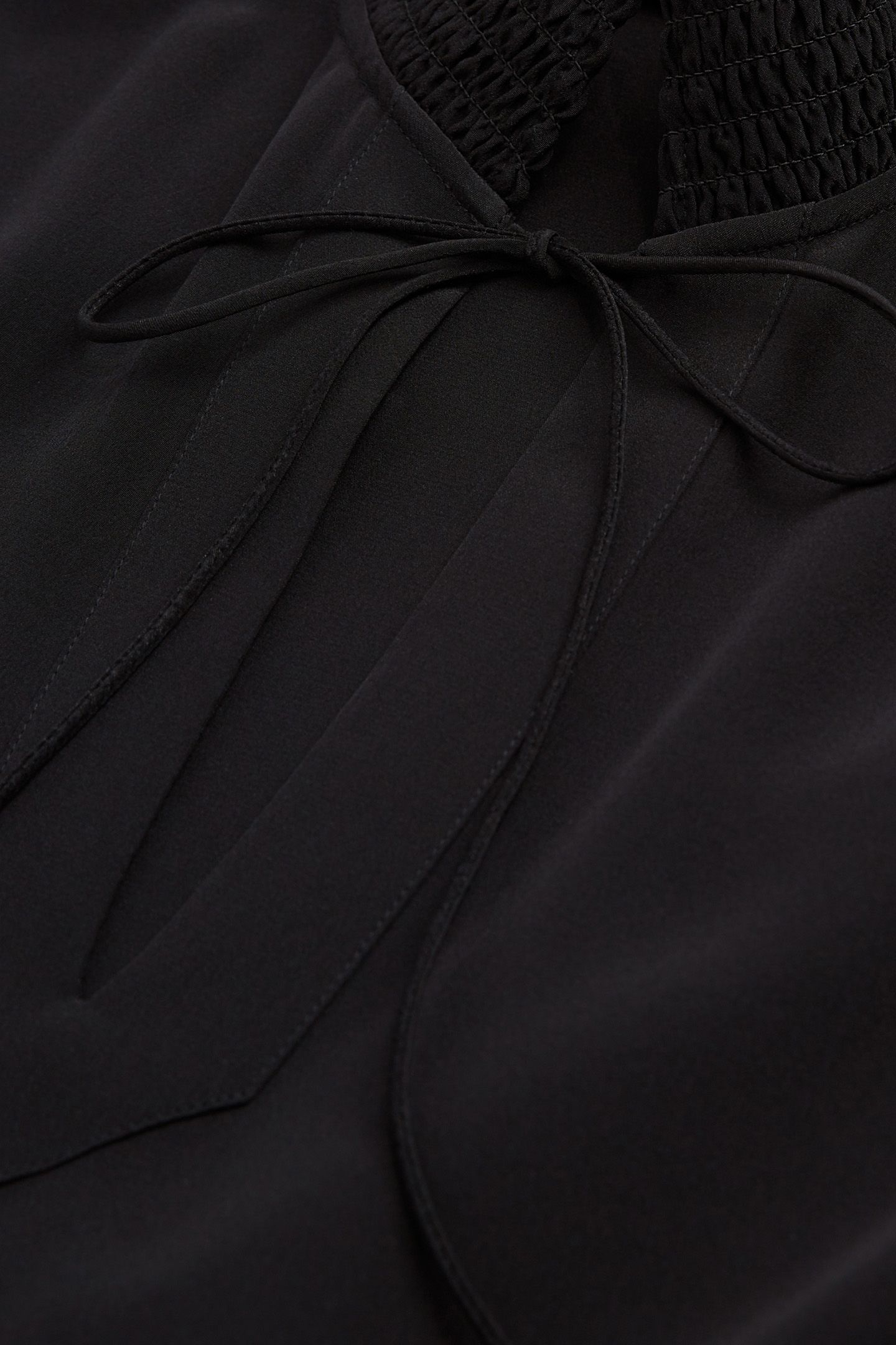 LONG-SLEEVED FLARED DRESS BLACK 7
