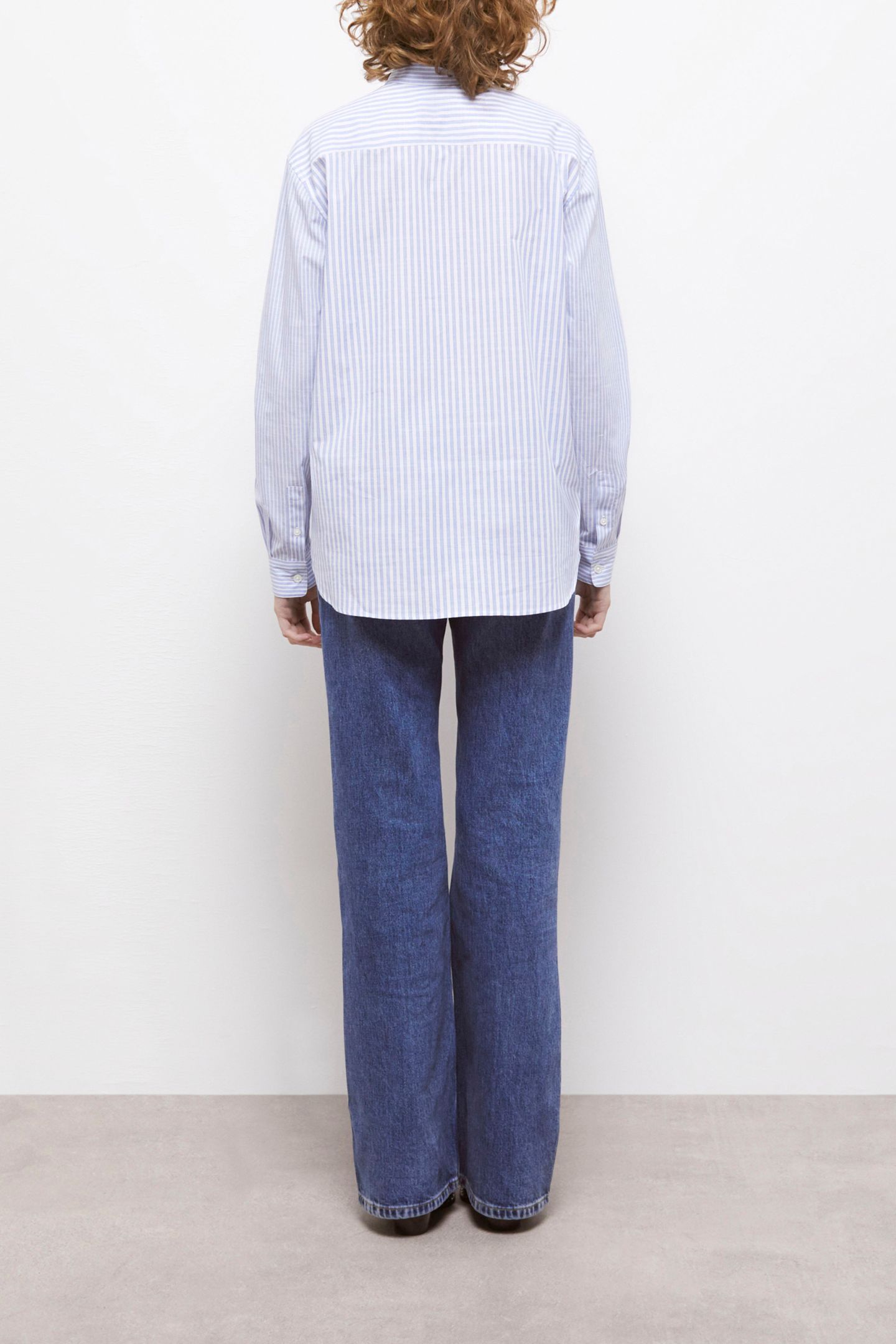 LONG SLEEVE SHIRT WITH CLASSIC COLLAR BLUE WHITE 2