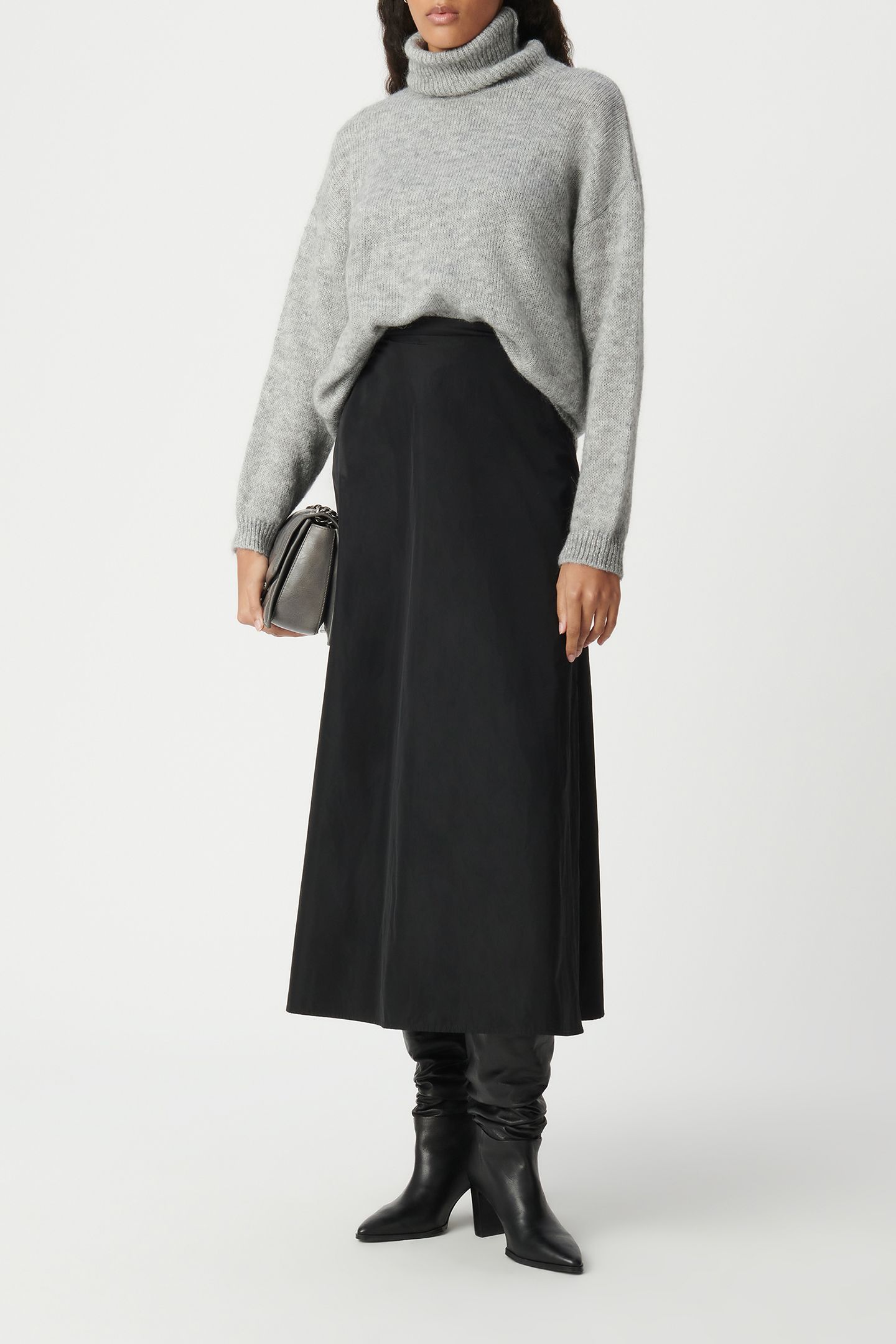 GREY TURTLENECK KNIT SWEATER WITH LUREX RIBBING 3