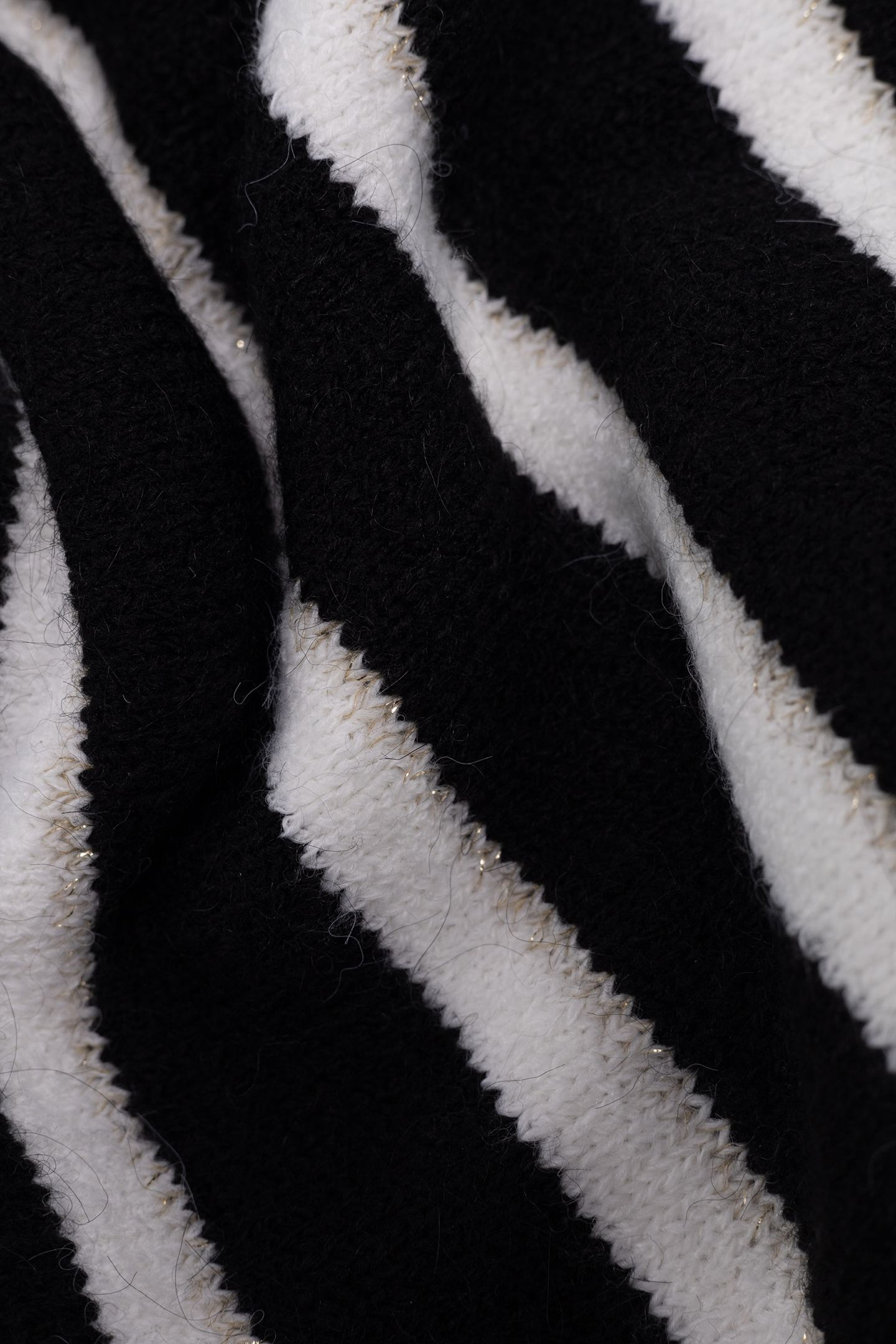 BLACK KNIT DRESS WITH WHITE AND GOLD STRIPES 7