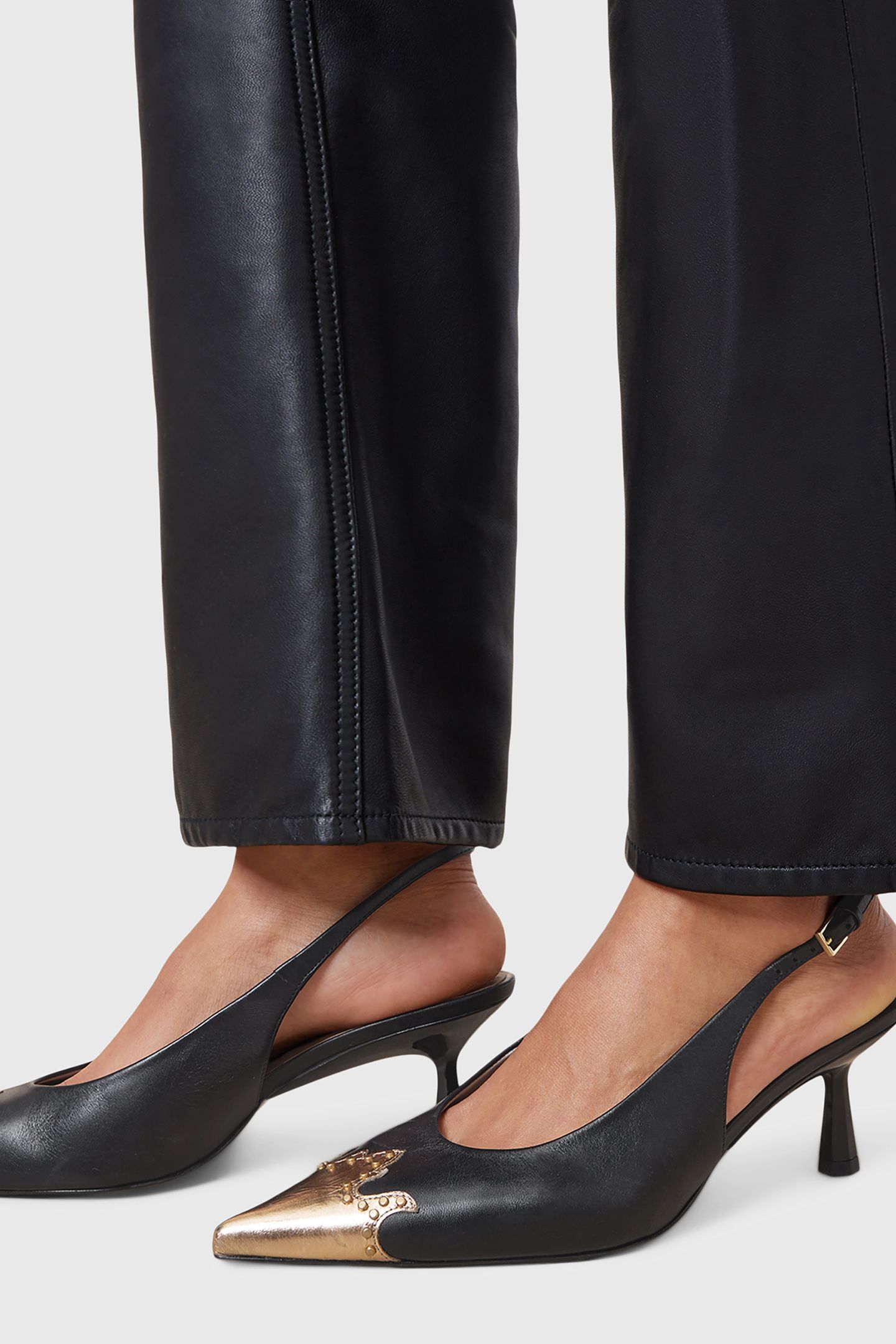 DENVER SLINGBACK BLACK/GOLD 5