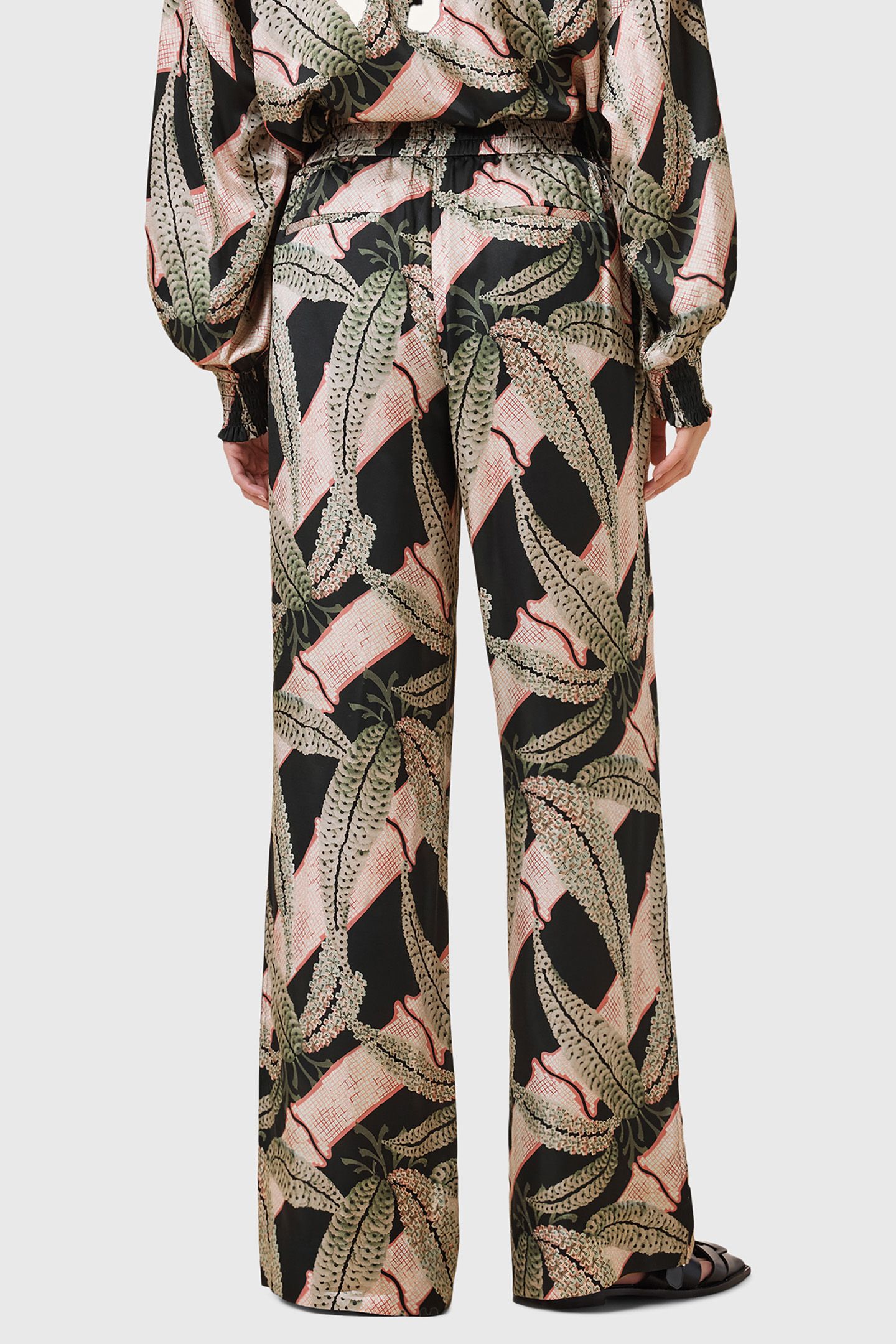 CHARLI TROUSER GARLAND GREEN 2