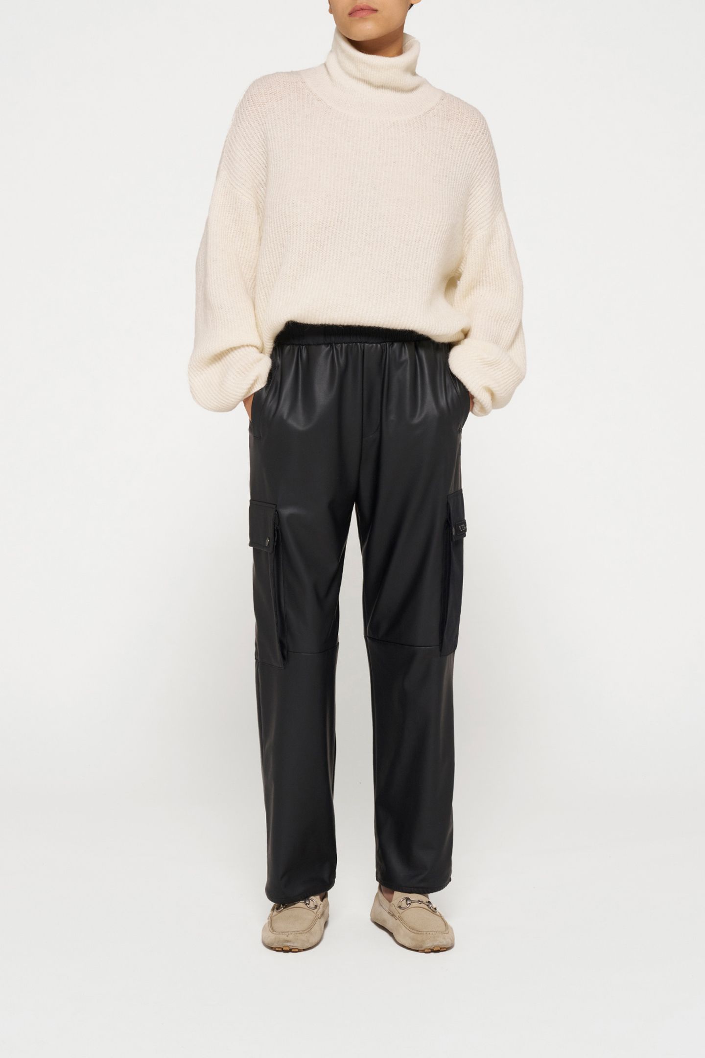 LEATHERLOOK CARGO PANTS BLACK 2