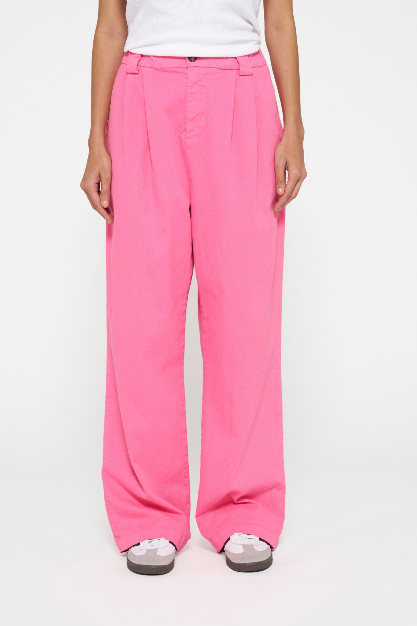 THE POWER PANTS BRIGHT PINK 1