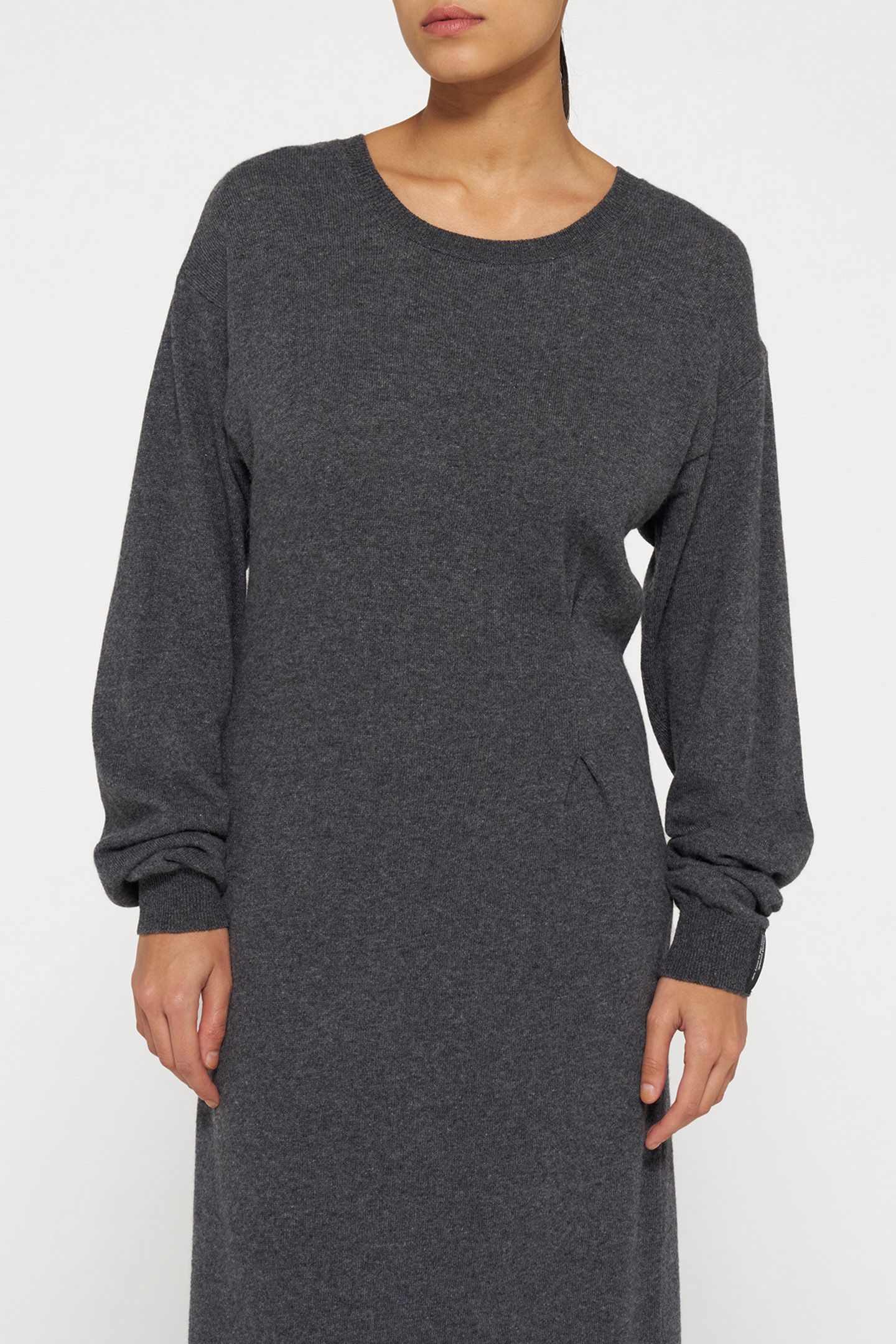 THE KNITTED POWER DRESS ANTRA MELEE 6