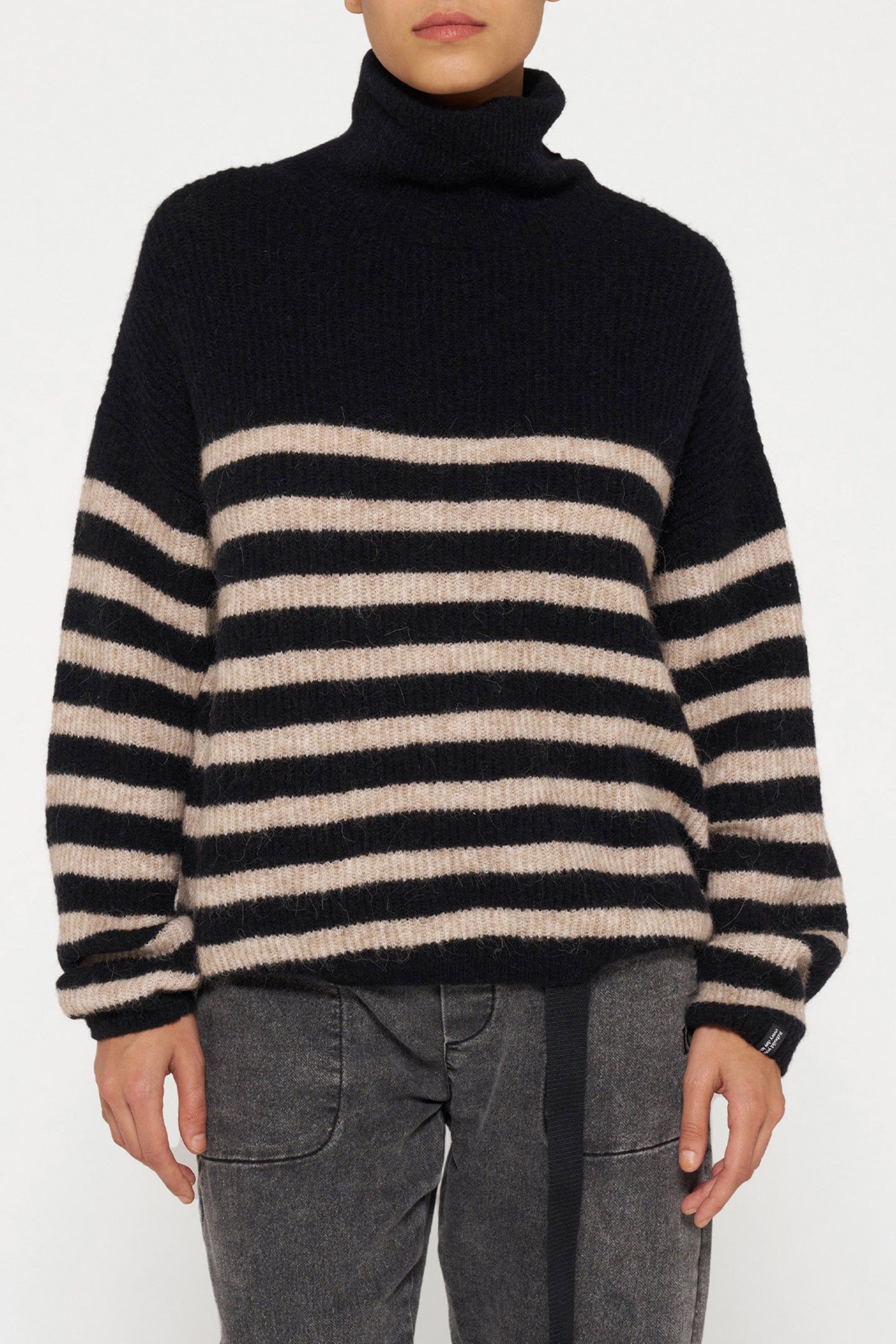 COLL SWEATER KNIT STRIPES BLACK/LIGHT LATTE 1