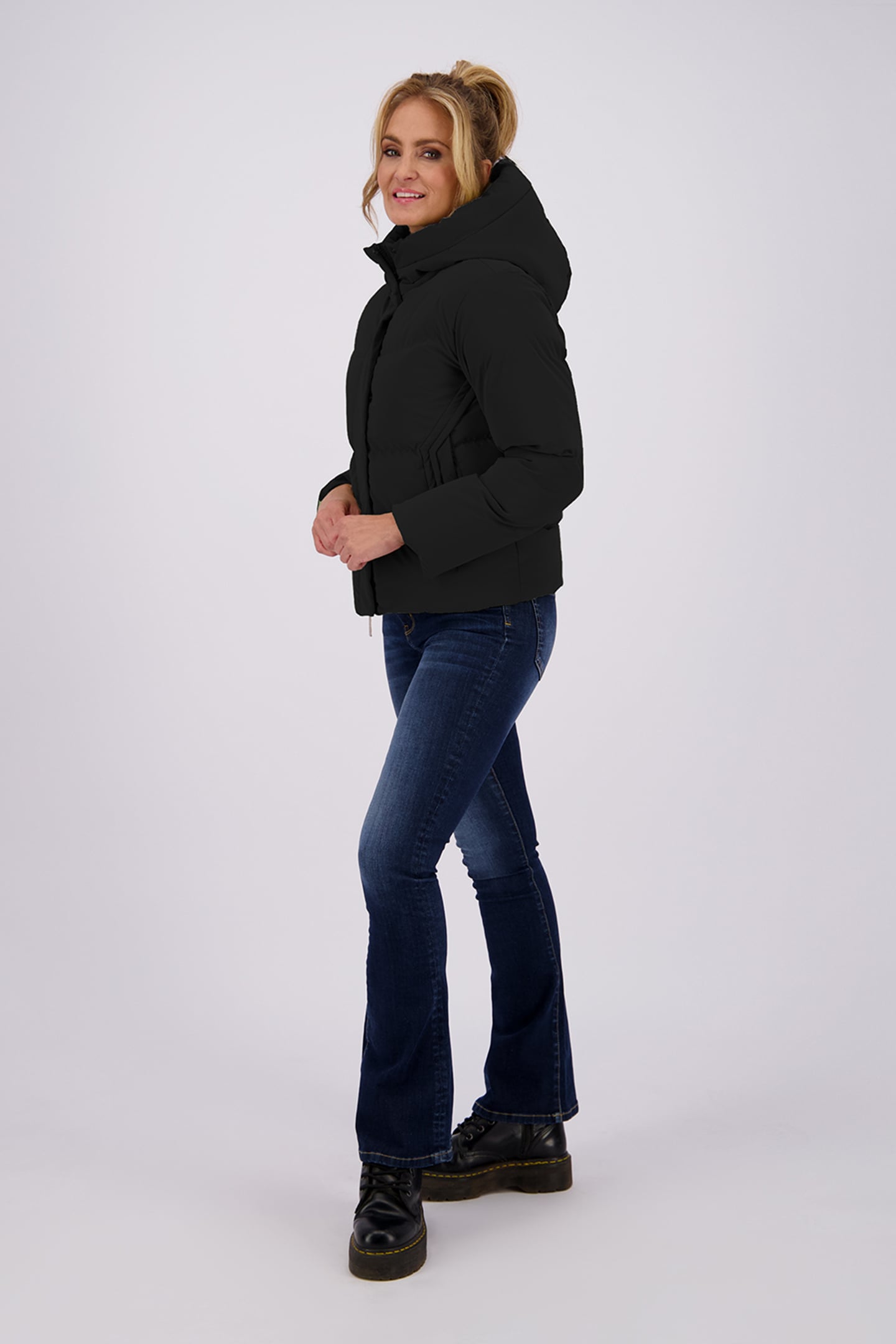 OLIVIA JACKETS DEEP BLACK 5