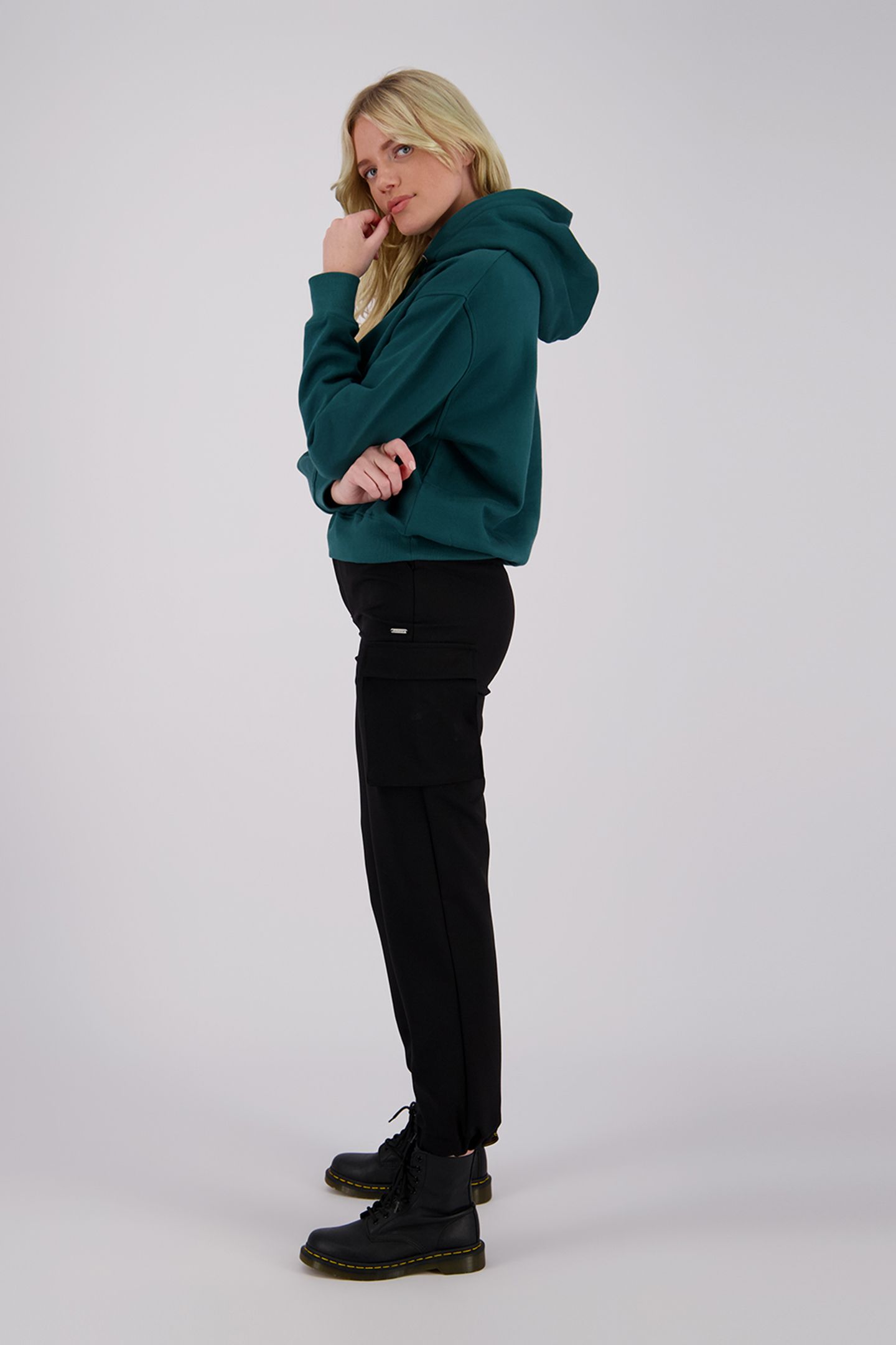 NADINE SWEATERS SACRAMENTO 5