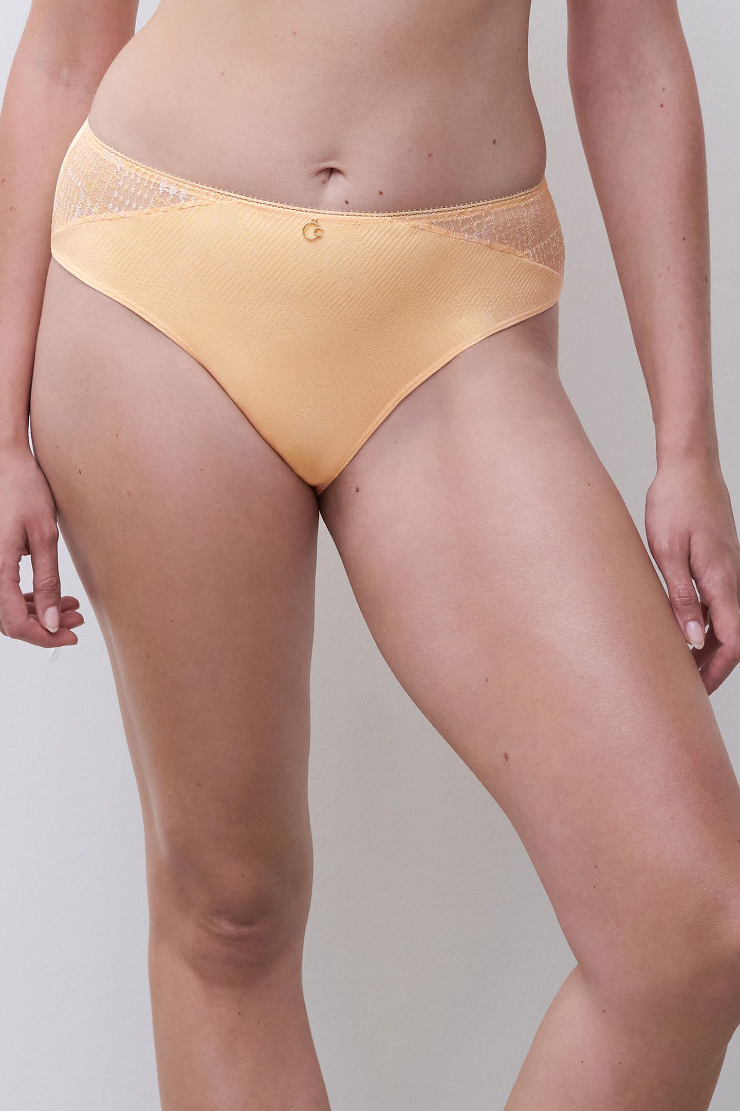 INTRIGUE BRIEF SUNFLOWER YELLOW 1