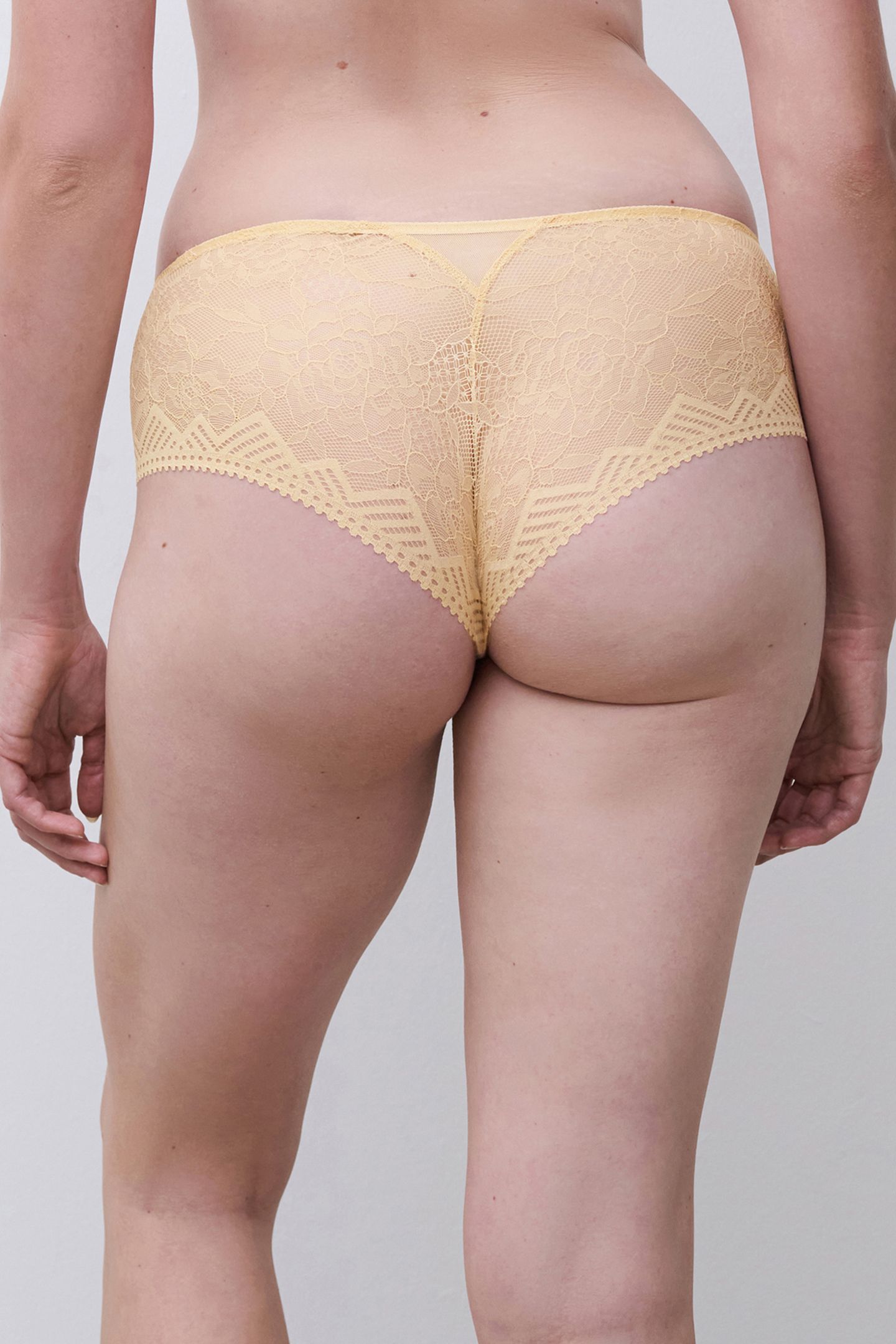 ORIGINS SHORTY YELLOW 2
